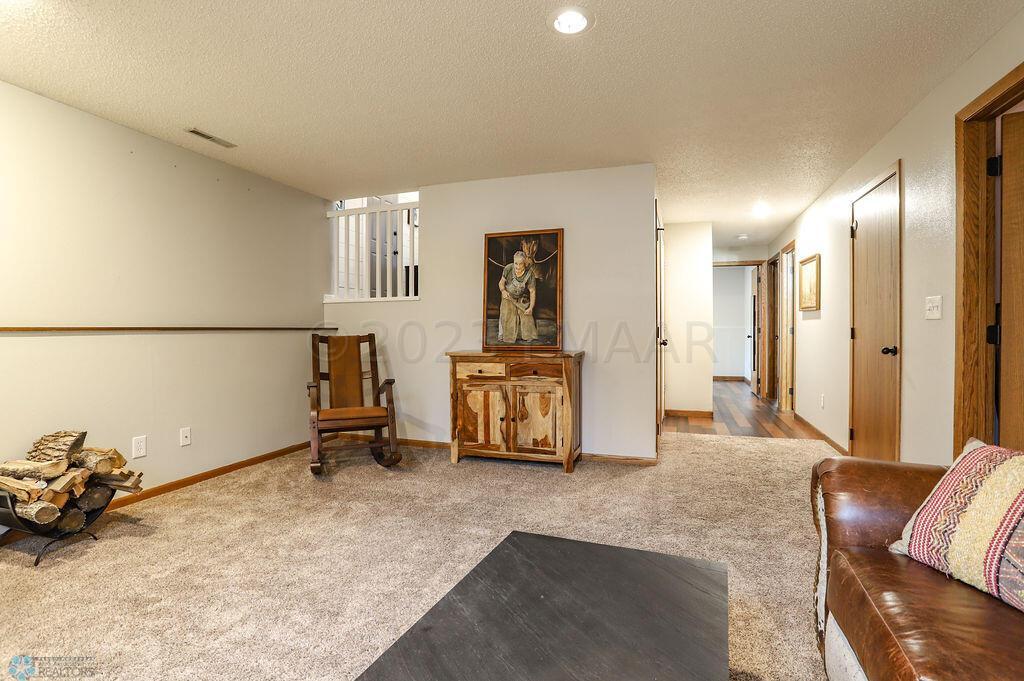 3402 22nd St S, Fargo