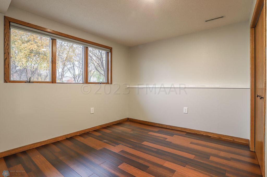 3402 22nd St S, Fargo