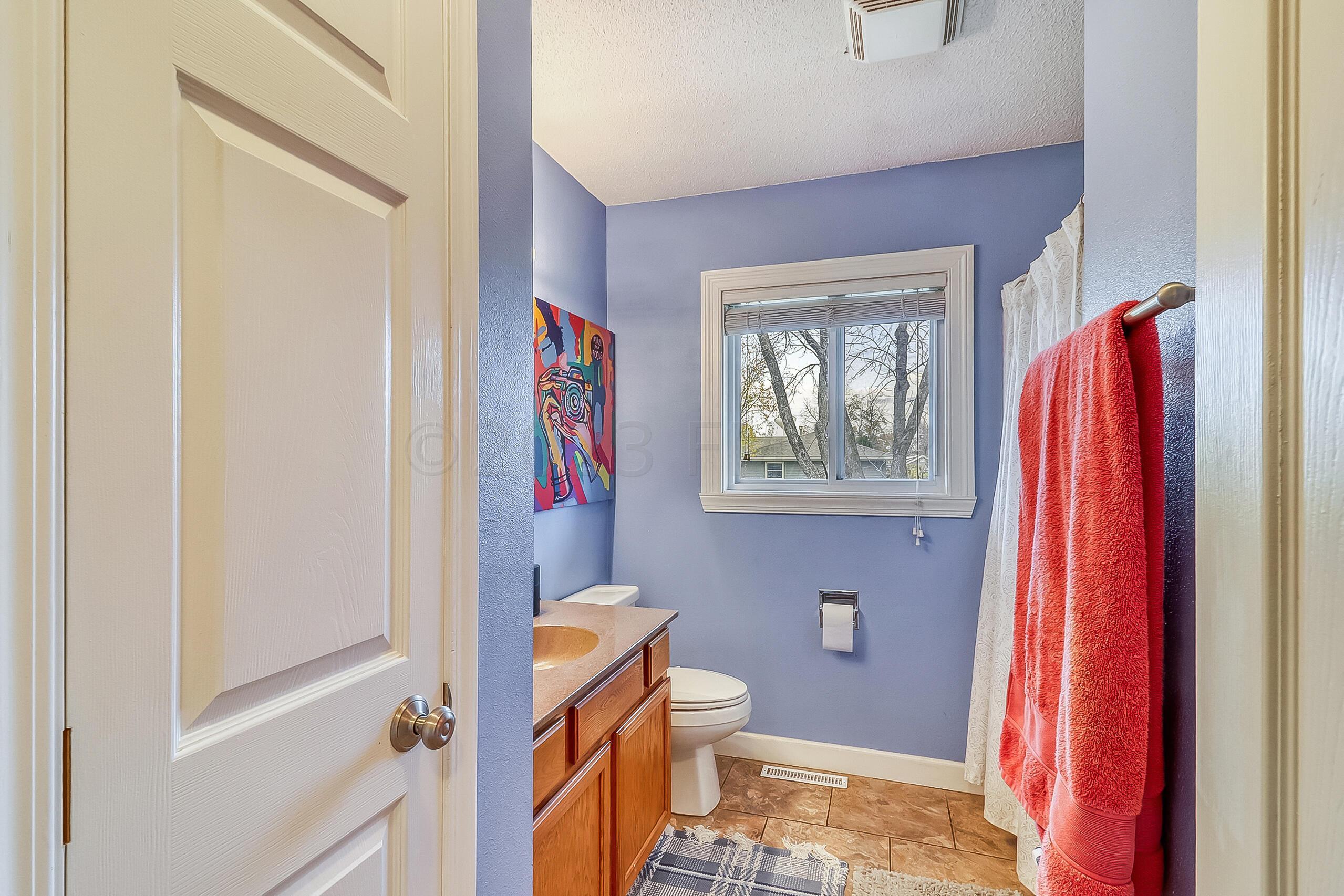 Bathroom1_1