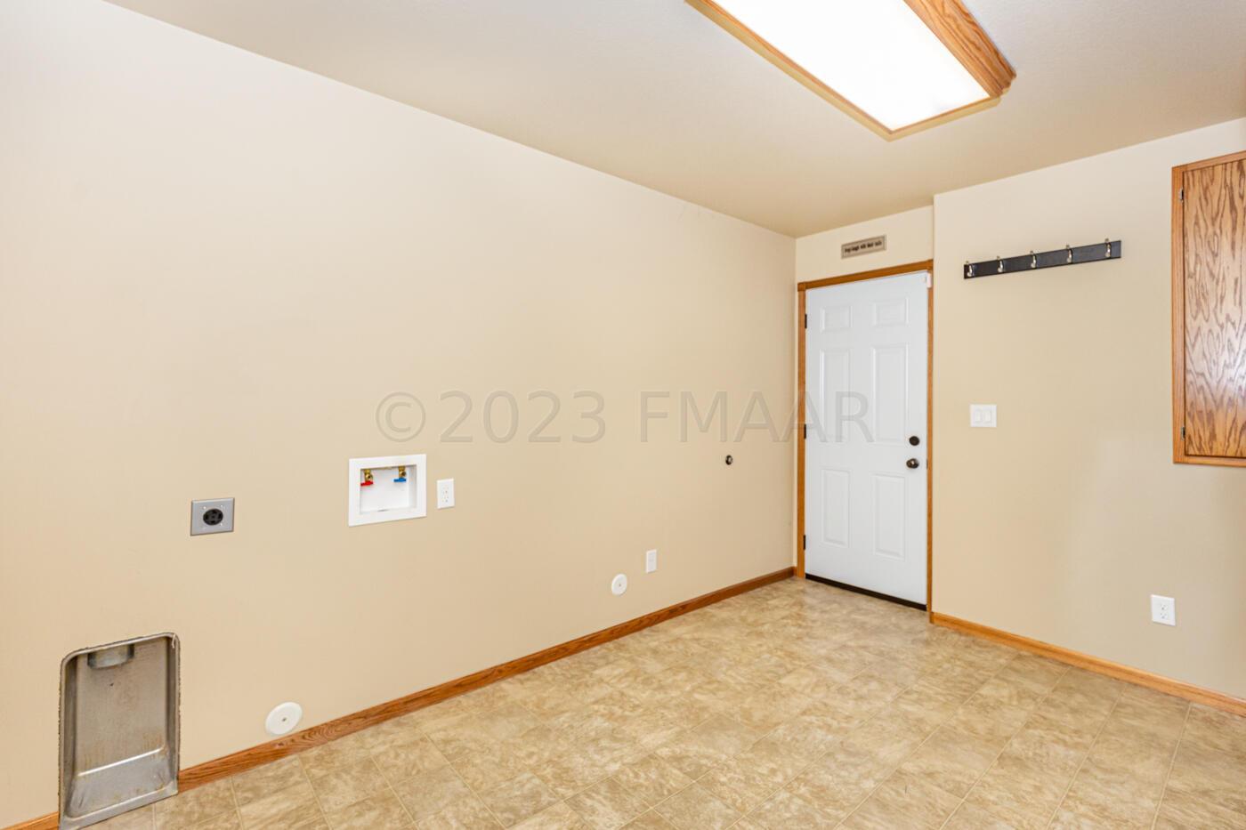 Large Laundry Room
