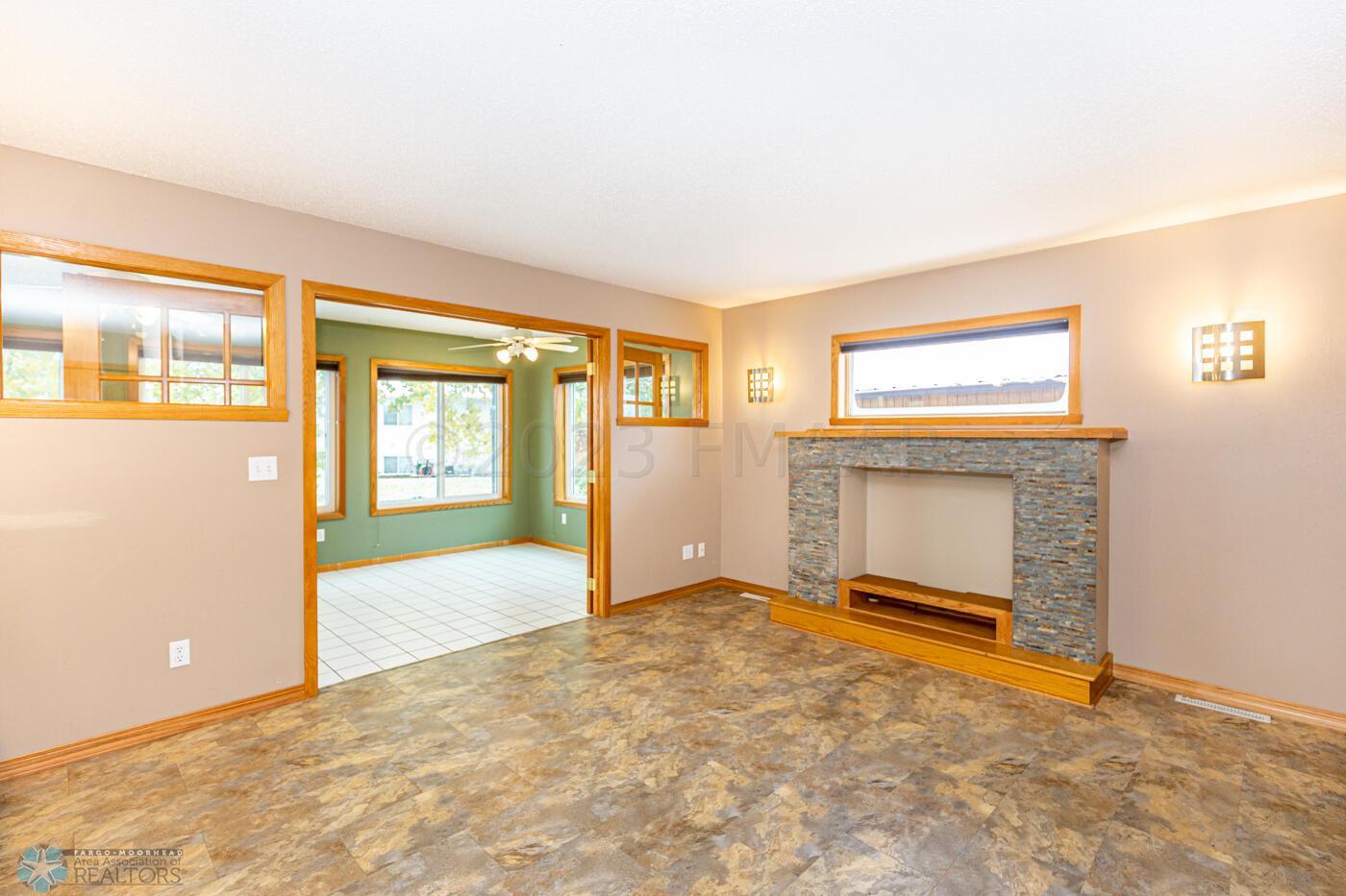 Den/sitting room