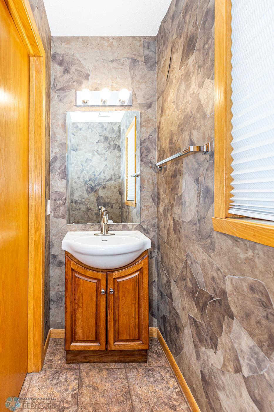 Bathroom1