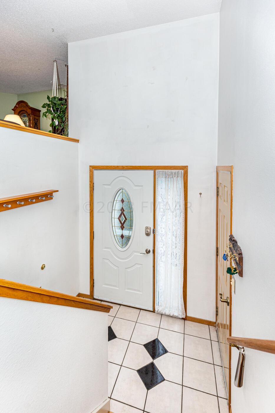Home-9