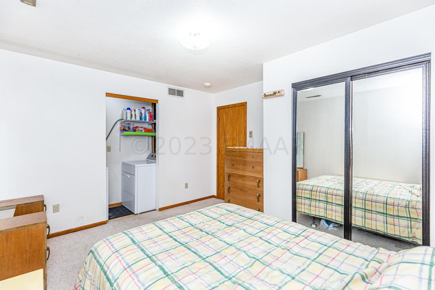 Home-31