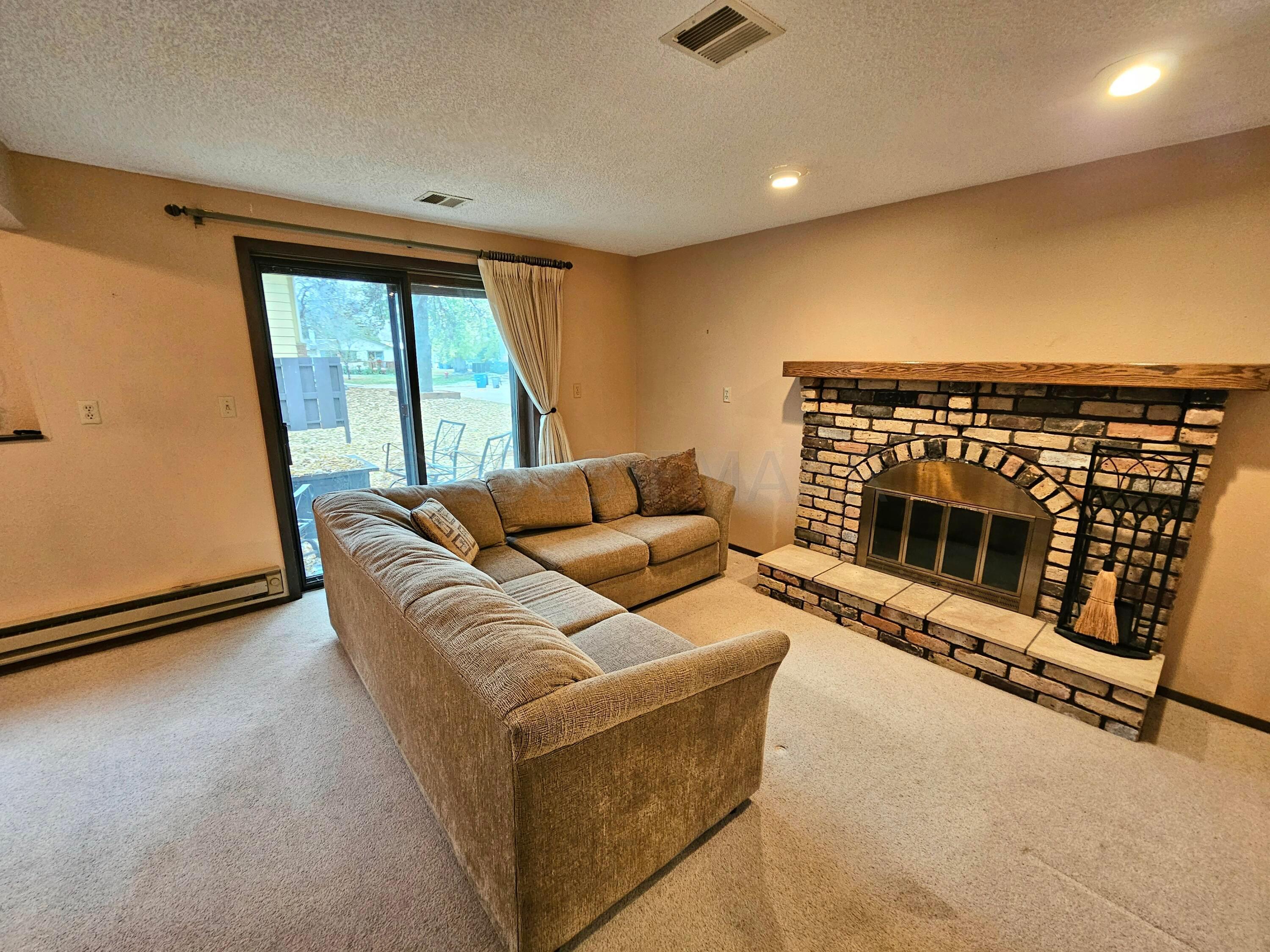 Family room/fire place
