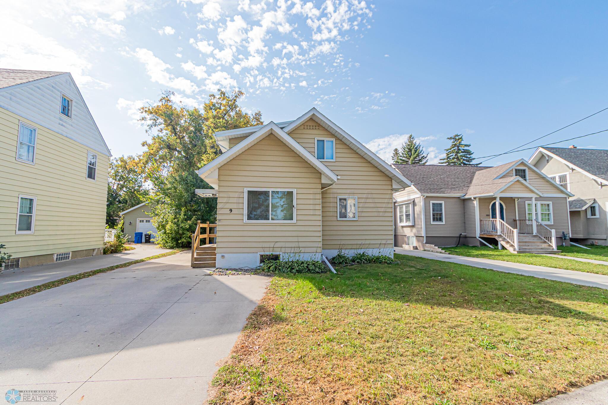 9 N Terrace N, Fargo, ND 58102-02