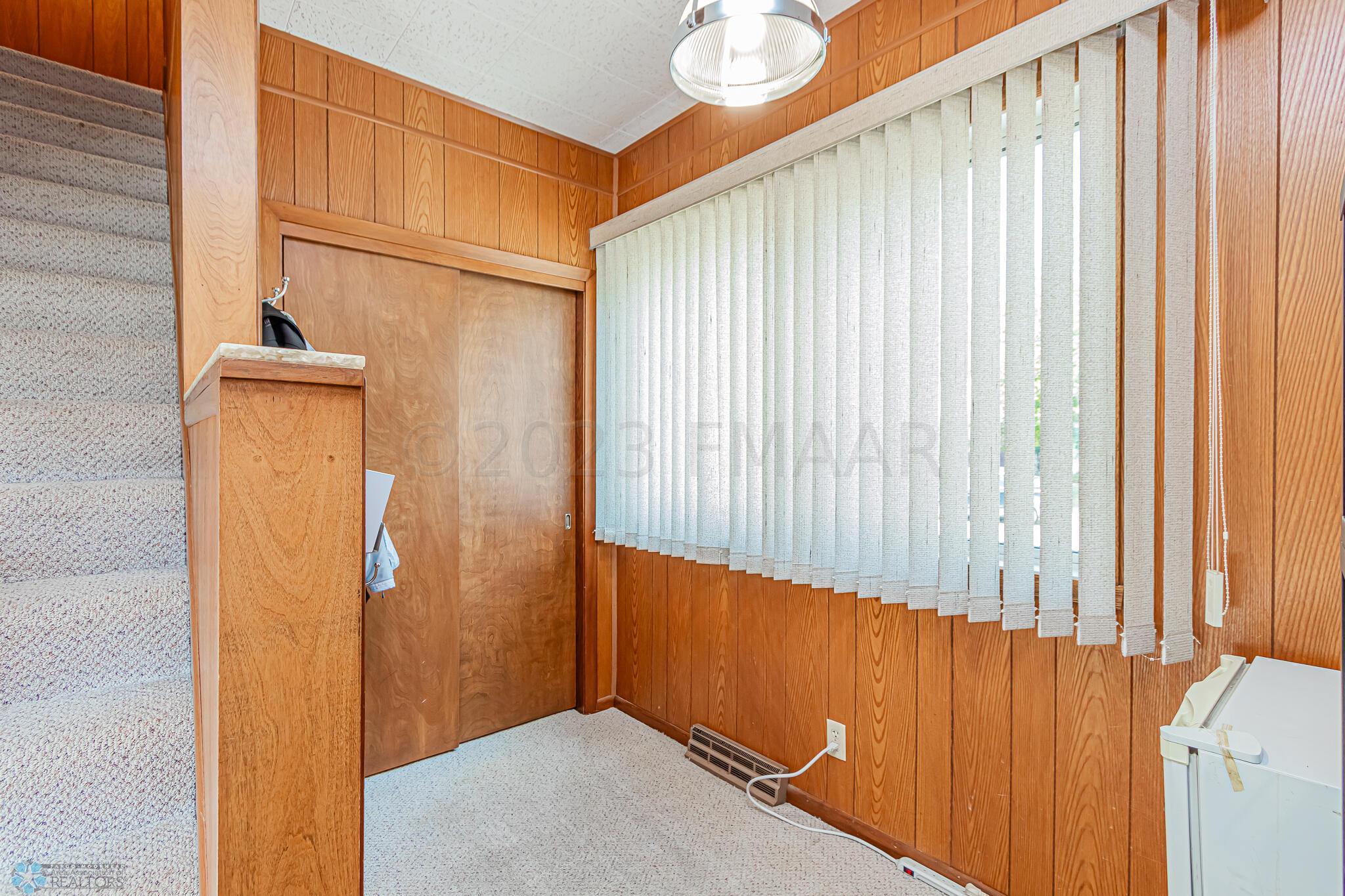 9 N Terrace N, Fargo, ND 58102-06