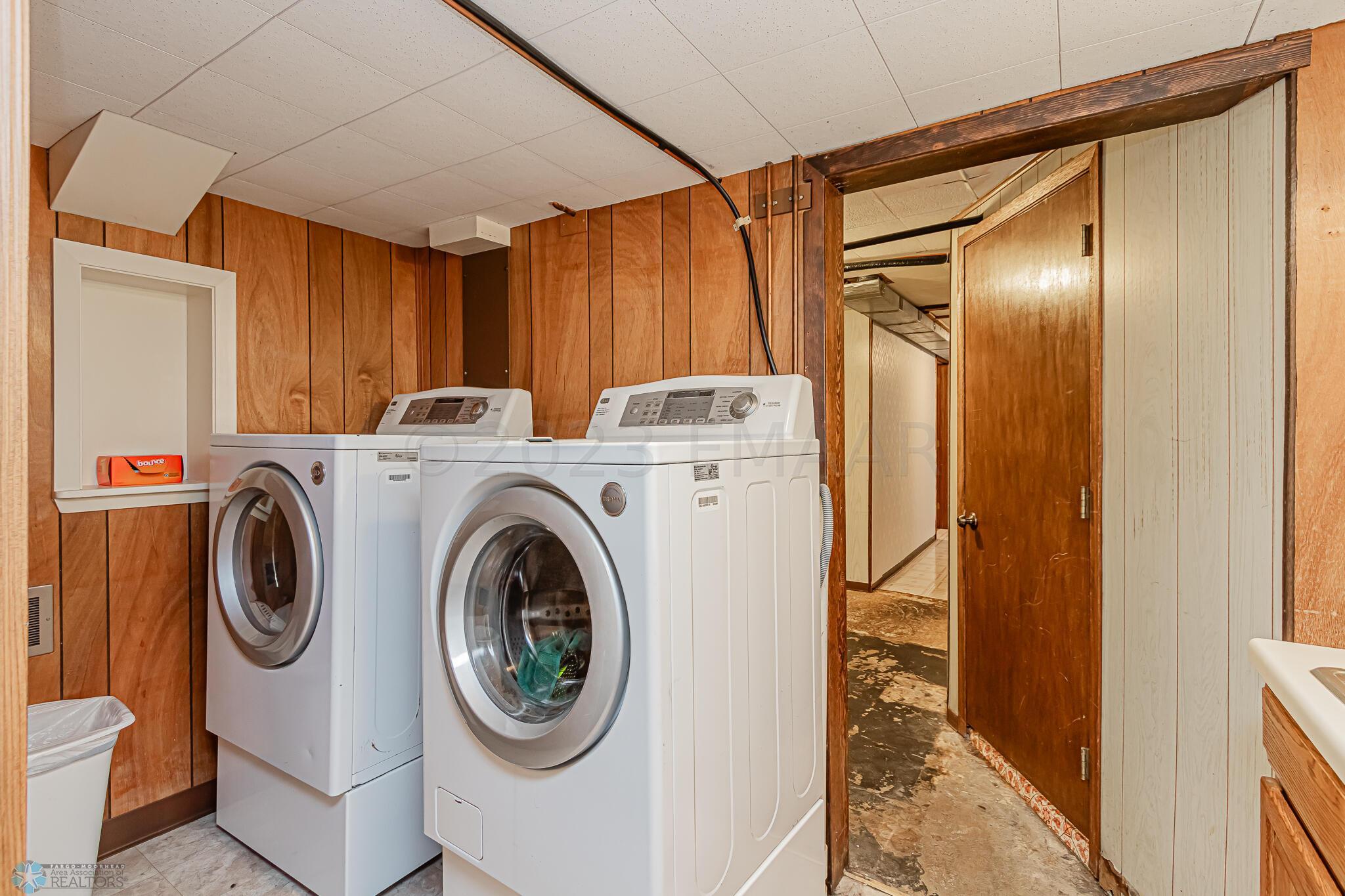 9 N Terrace N, Fargo, ND 58102-34