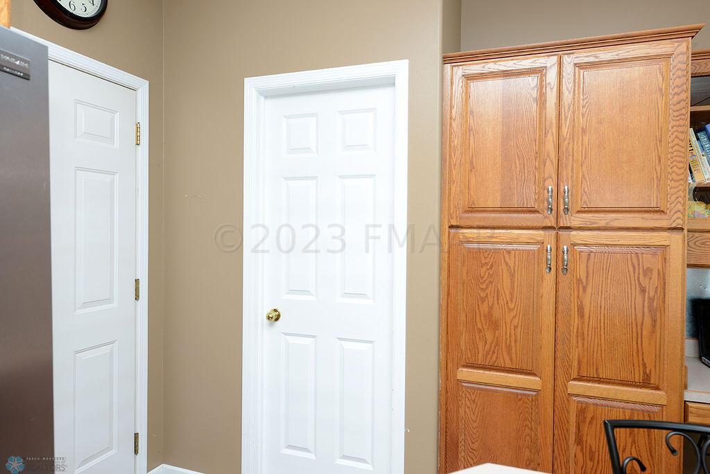 Walk-in Pantry