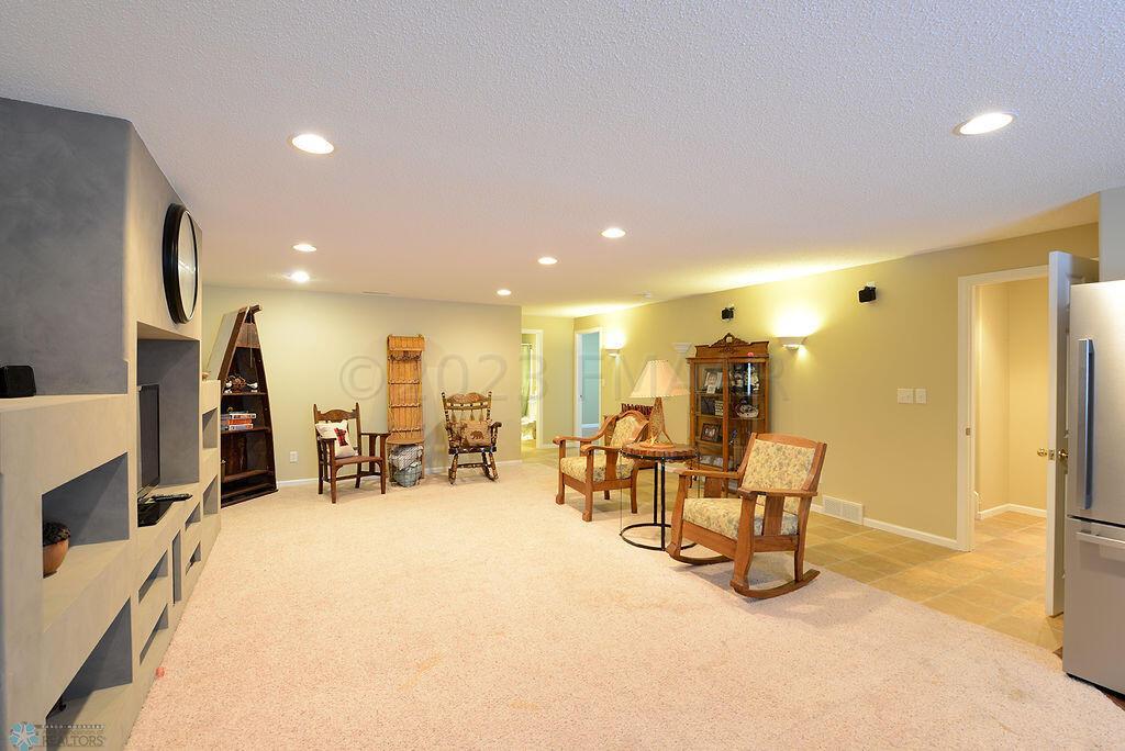 Spacious Family Room
