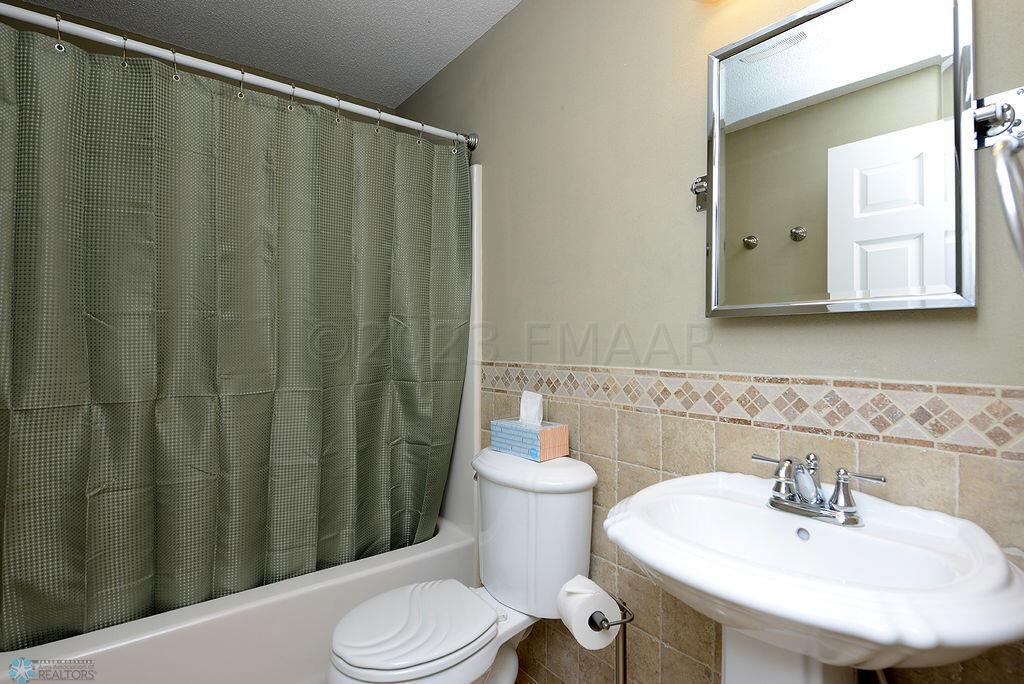 Lower Full Bath
