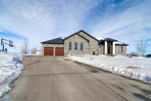 7235 15 Street S, Fargo, ND 58104