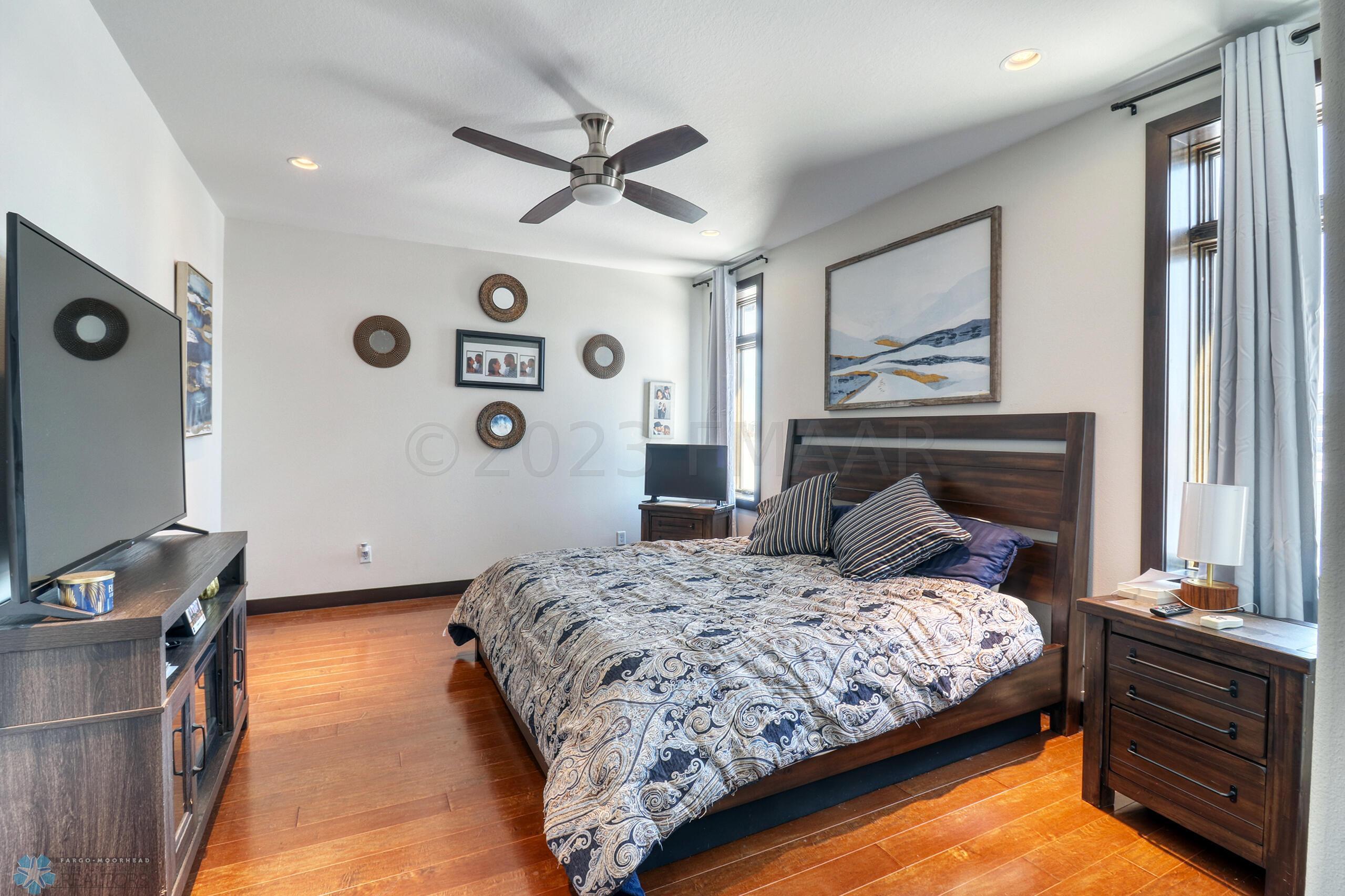 Master Bedroom1_1
