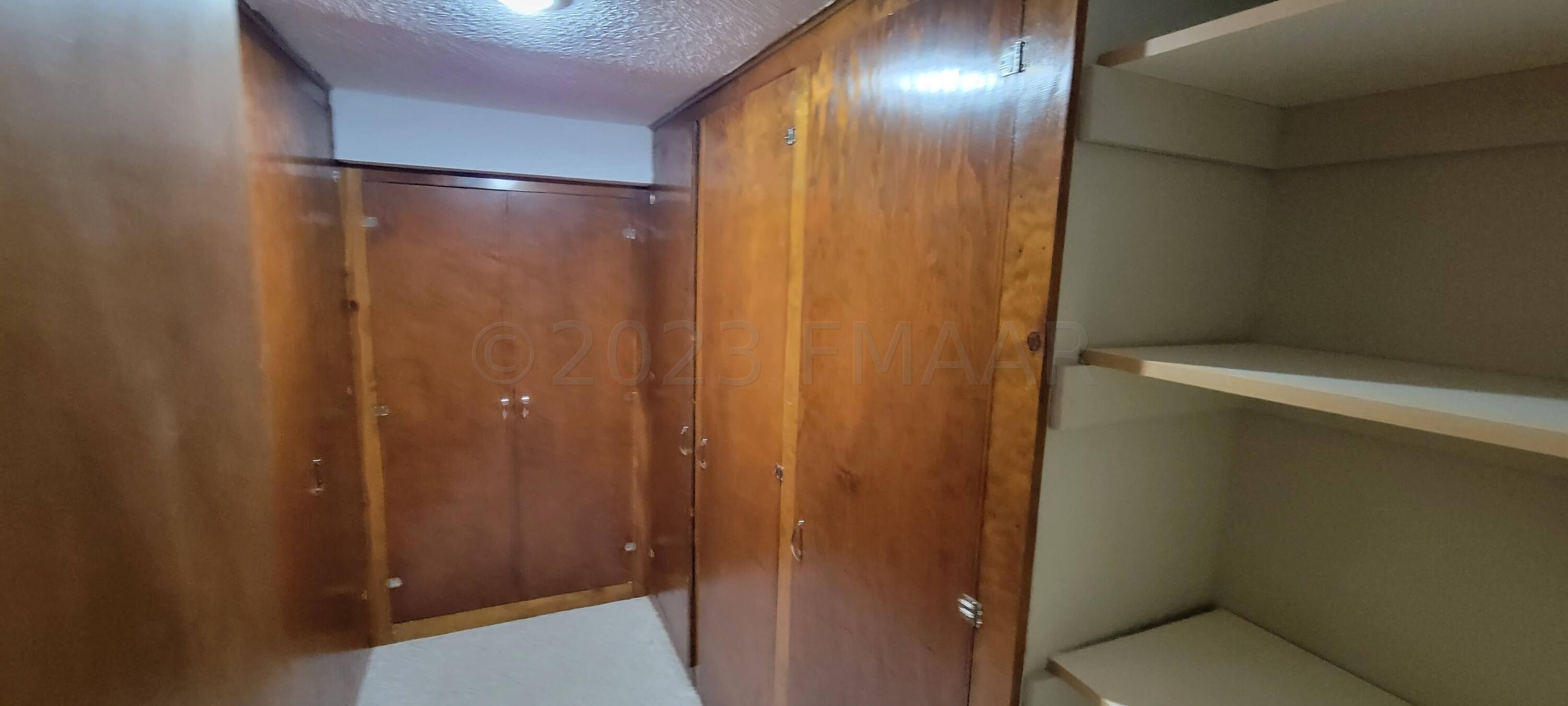 Bsmt. Built-in Storage