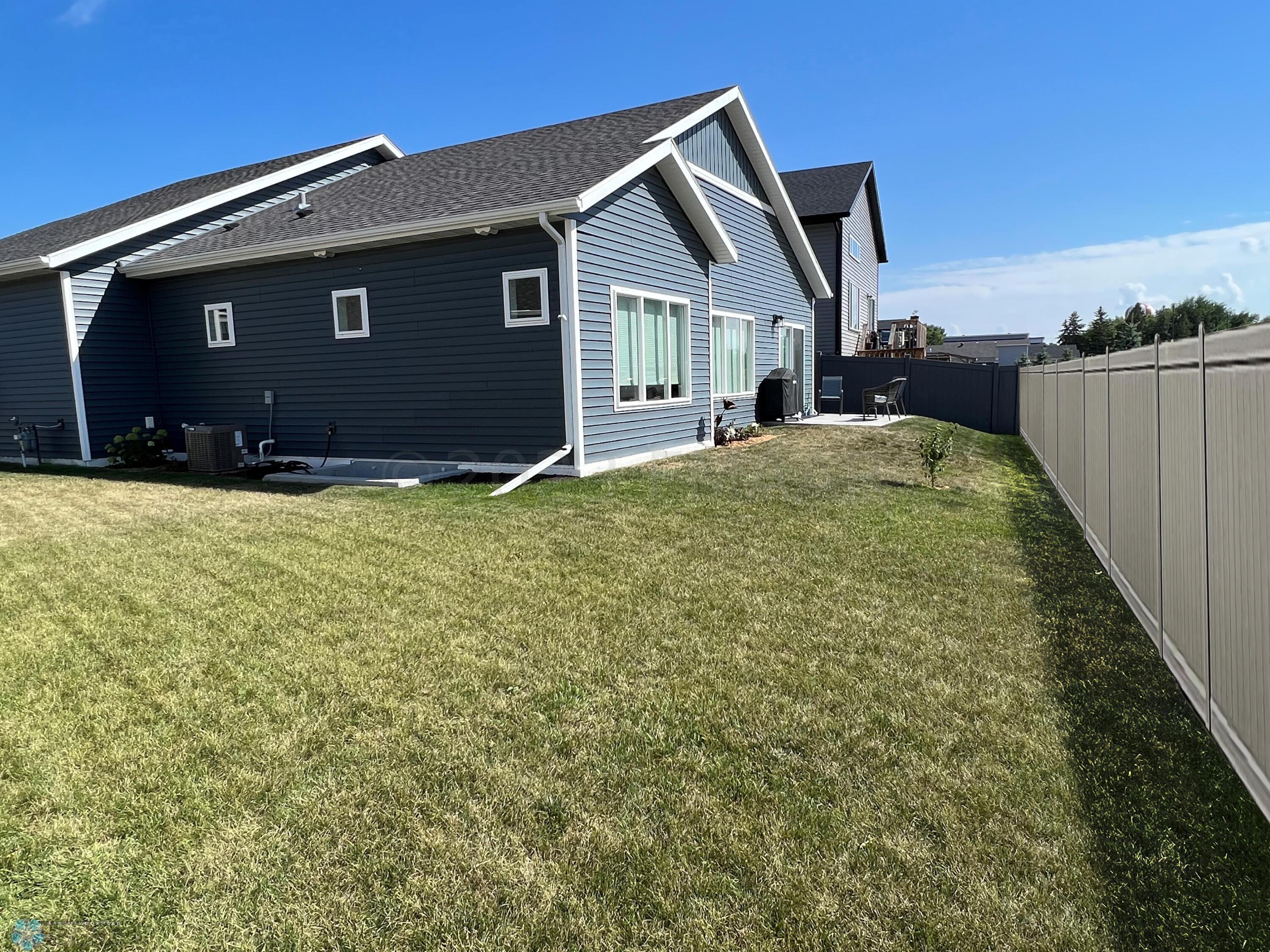 Digitally Staged with Fence