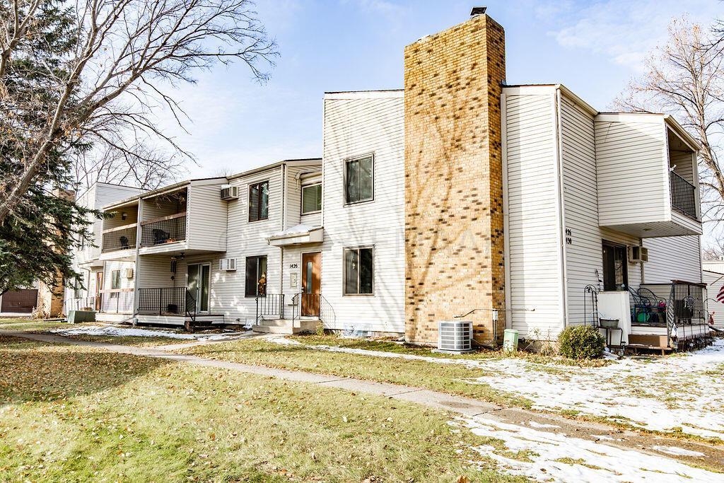 Property photo for 1426 5 Street N, #201, Fargo, ND 58102
