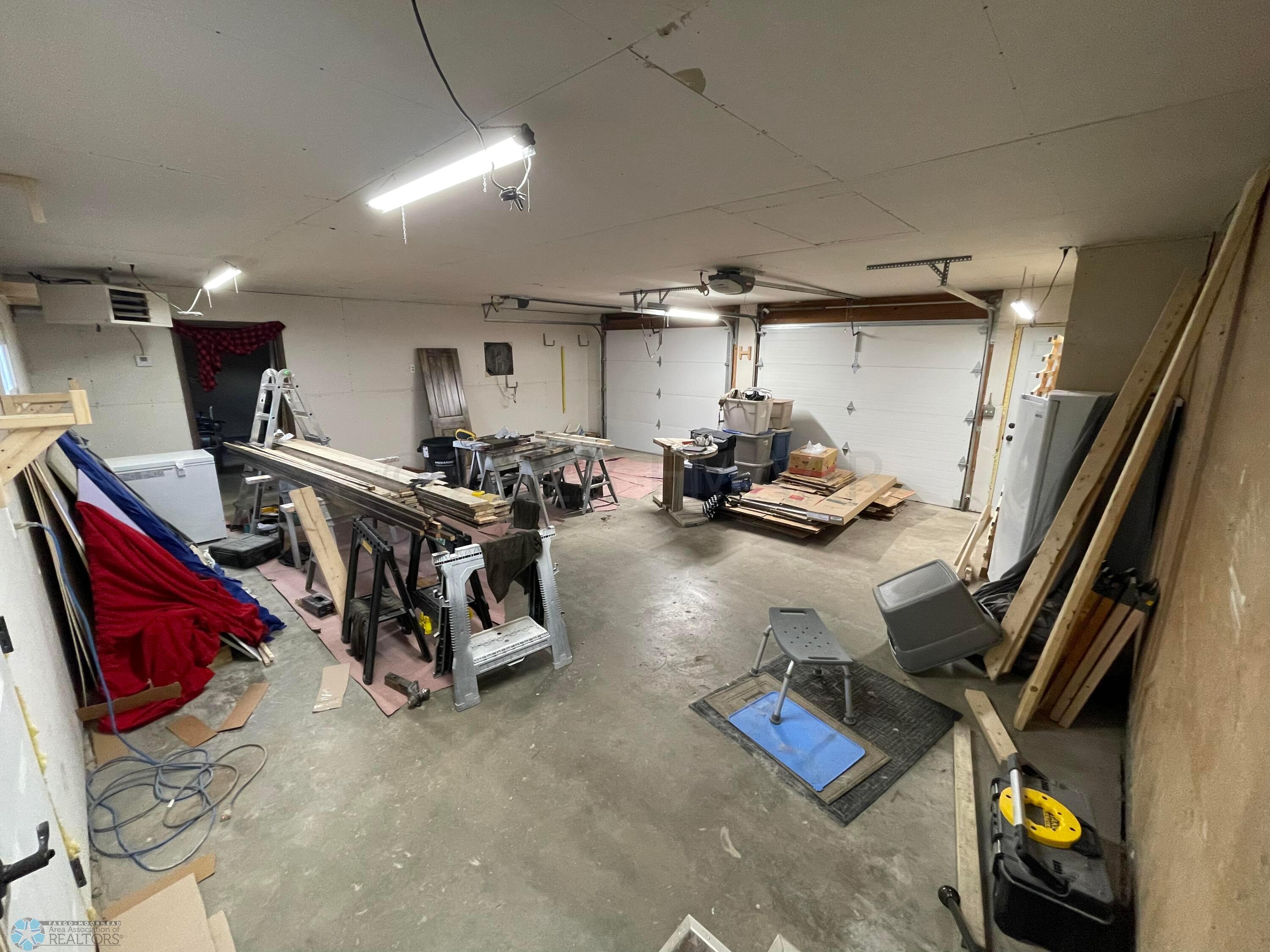 Garage1-2