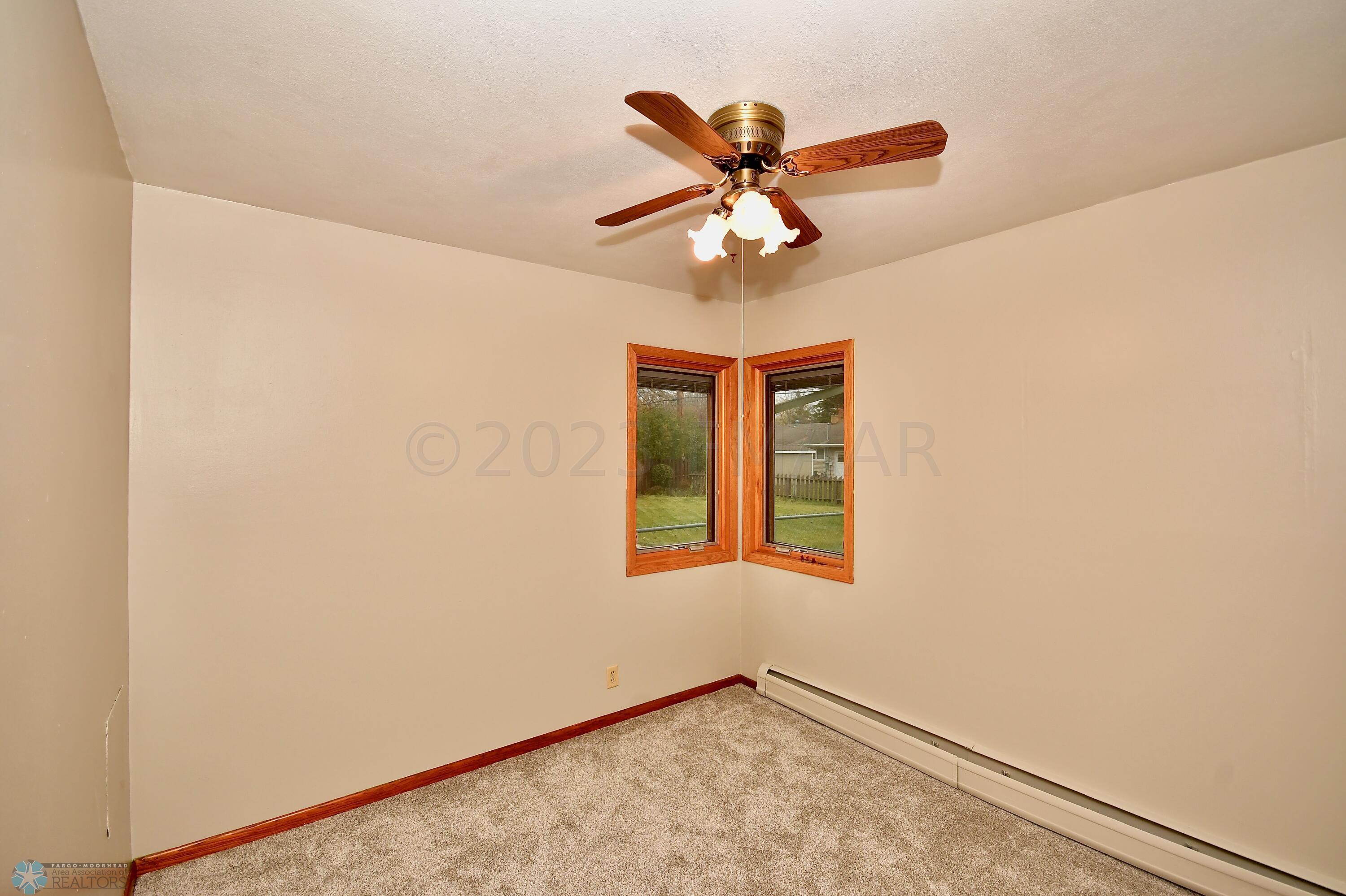 2nd Bedroom