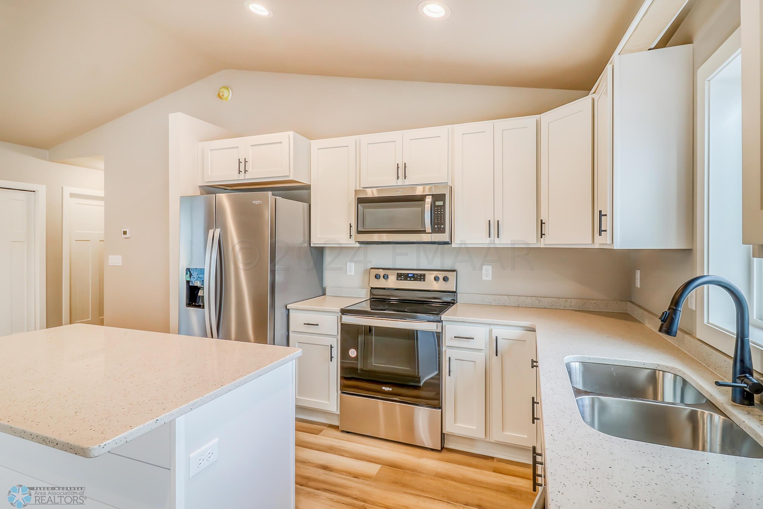 Kitchen (1)