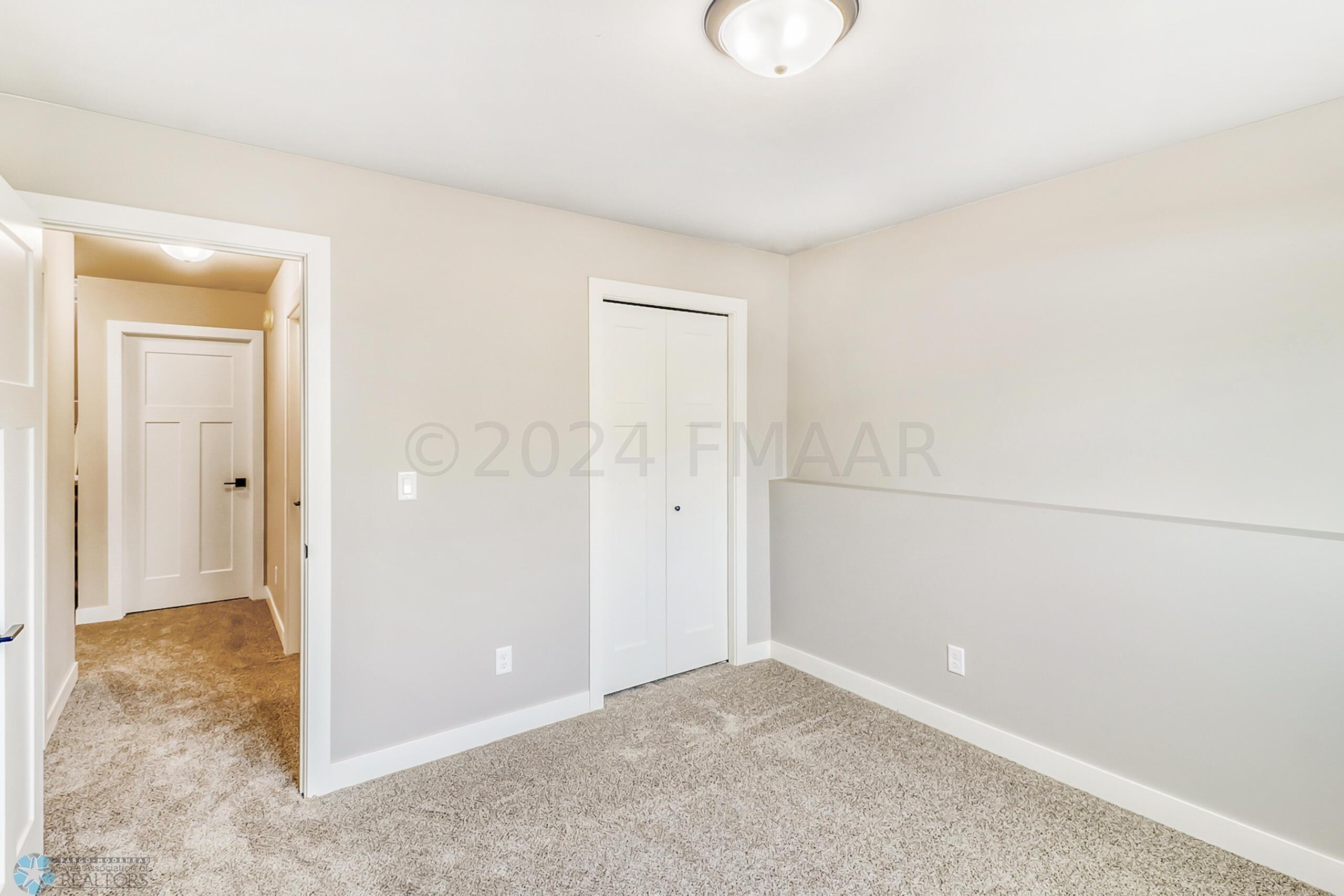 Bedroom4 (2)