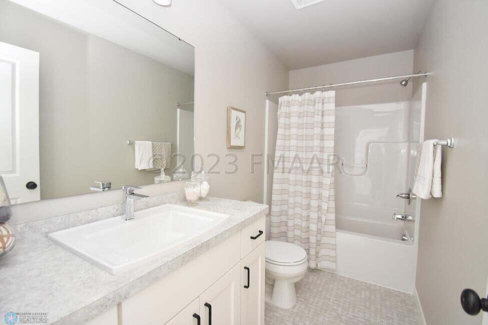 Full Bath