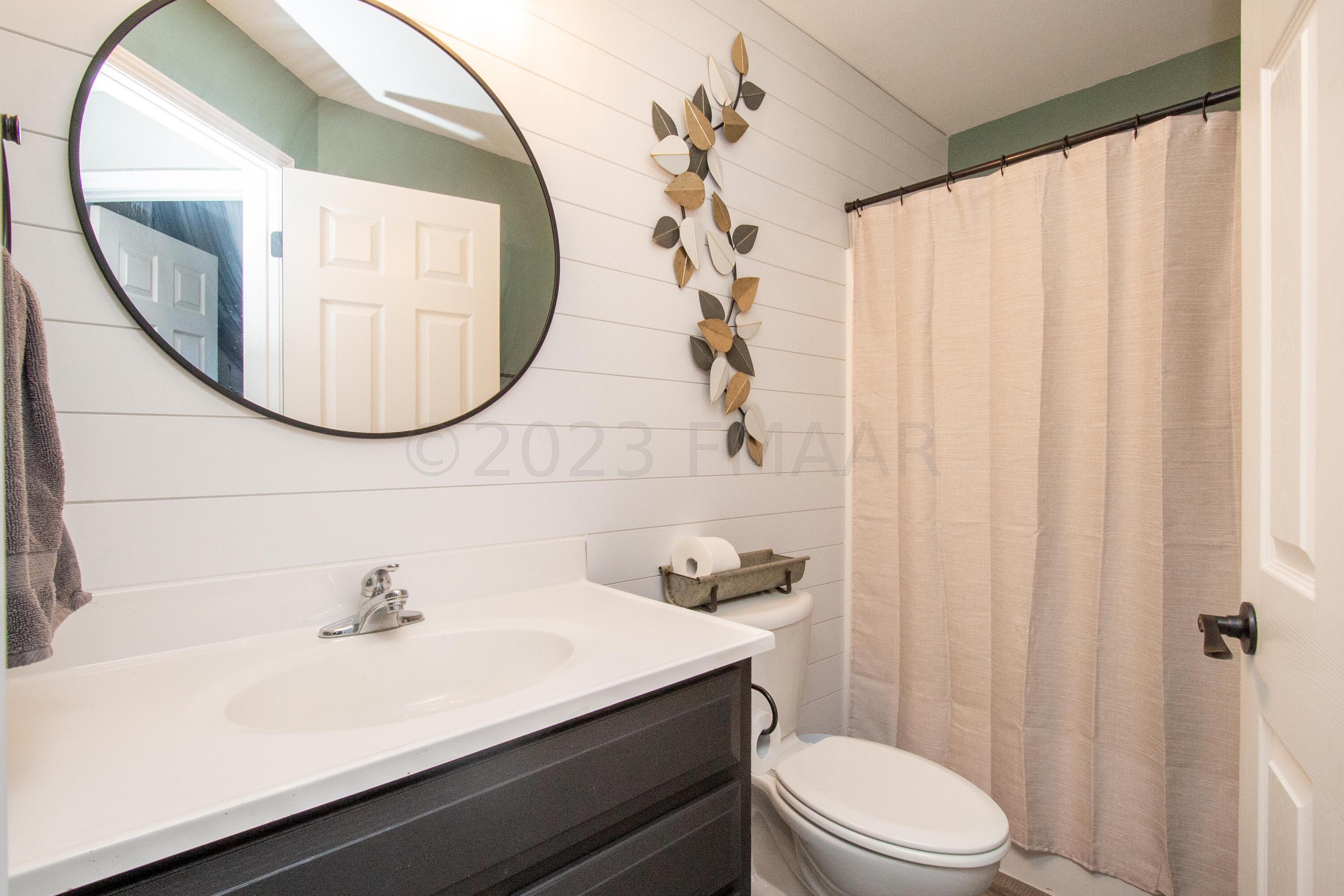 Bathroom 2