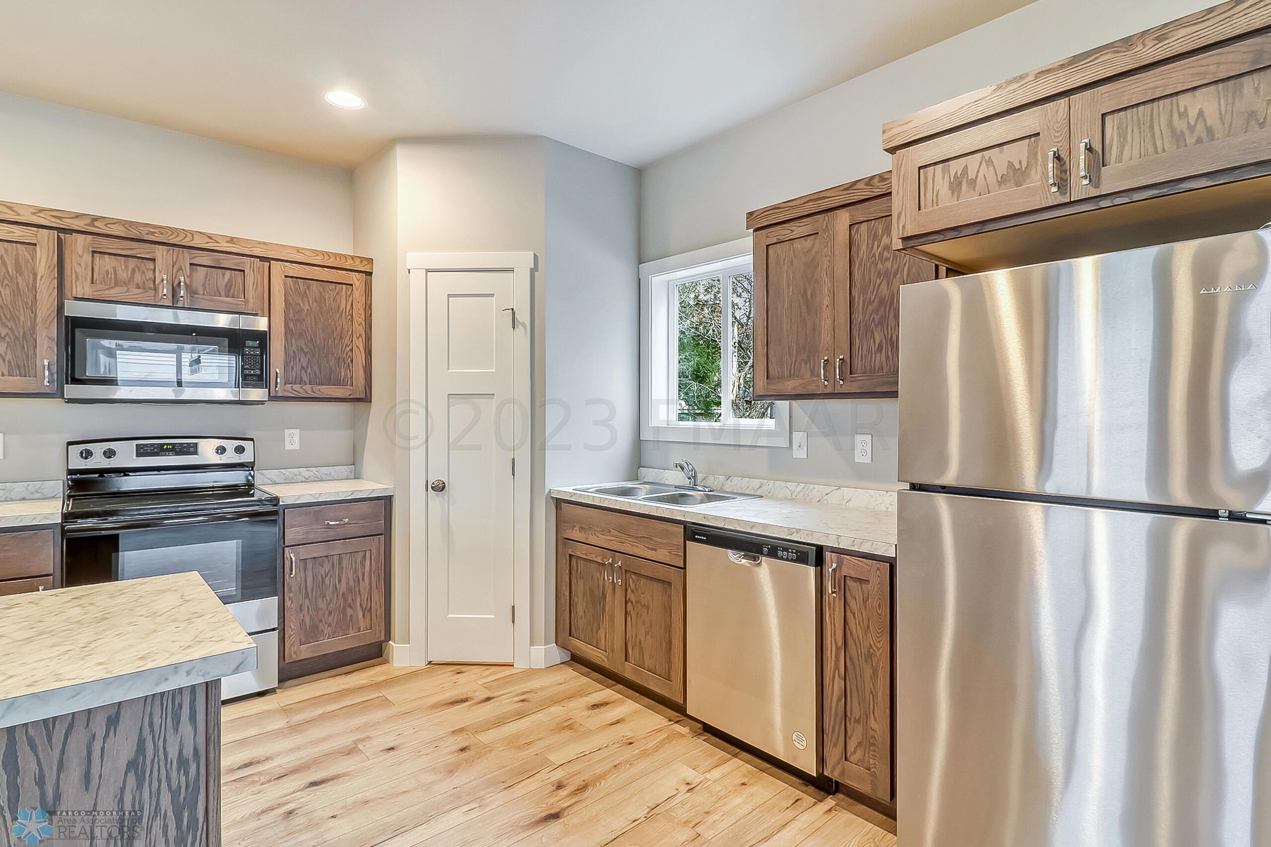 Kitchen1_2