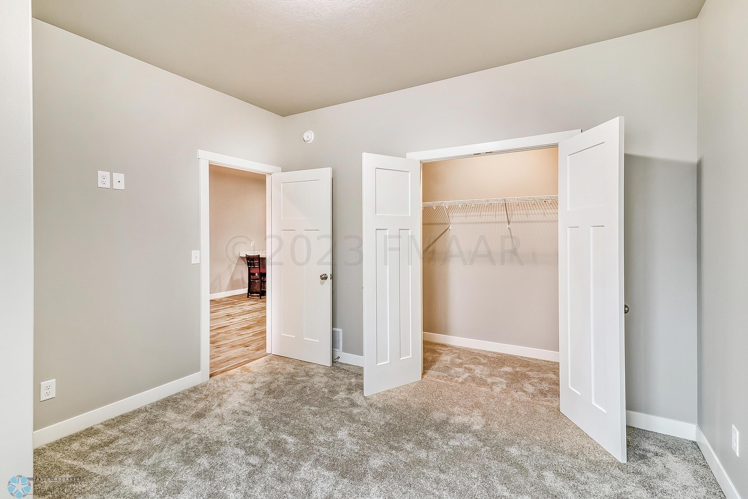 Bedroom1_2