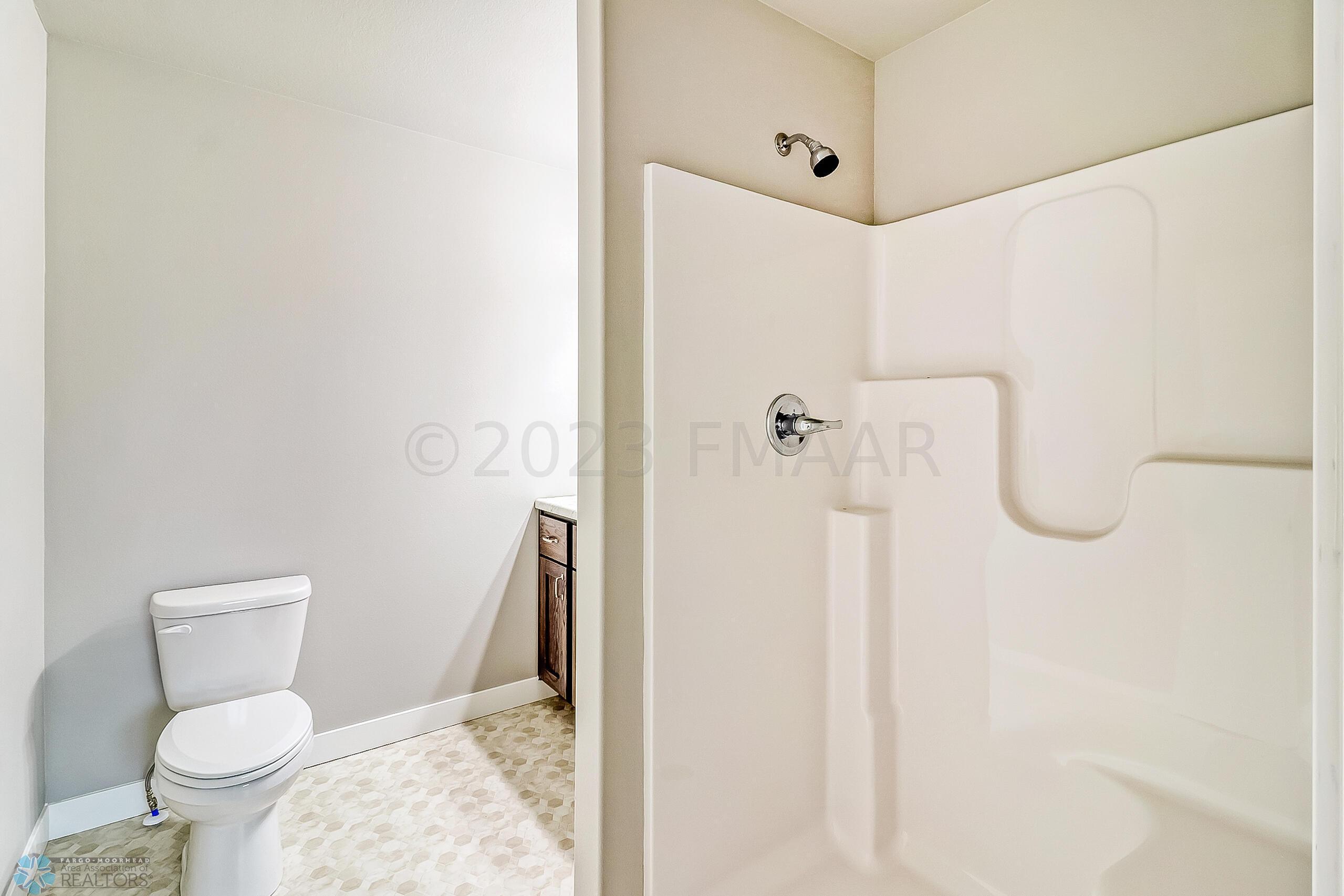 Primary Bathroom1_0