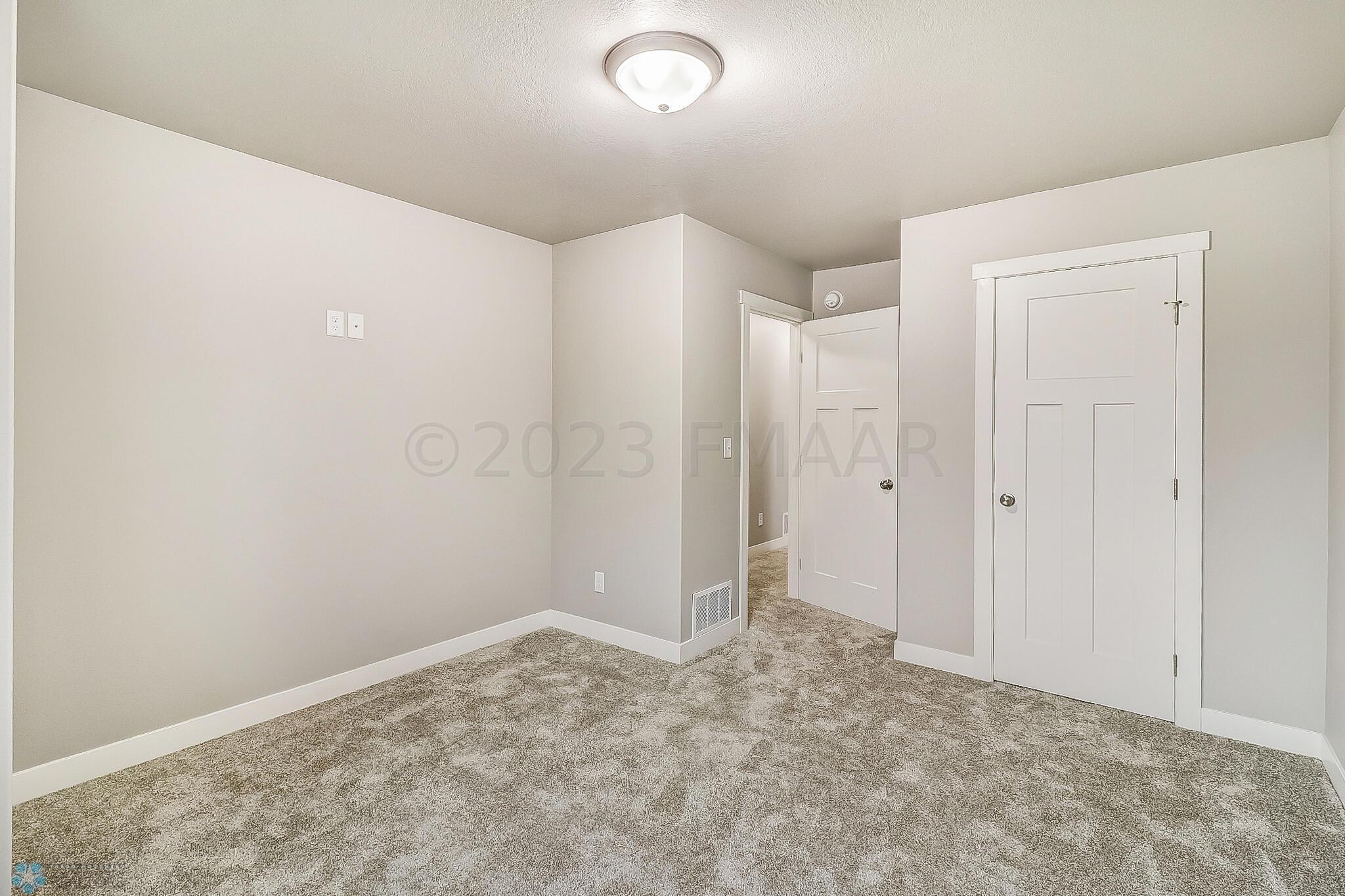 Upstairs Bedroom1_2