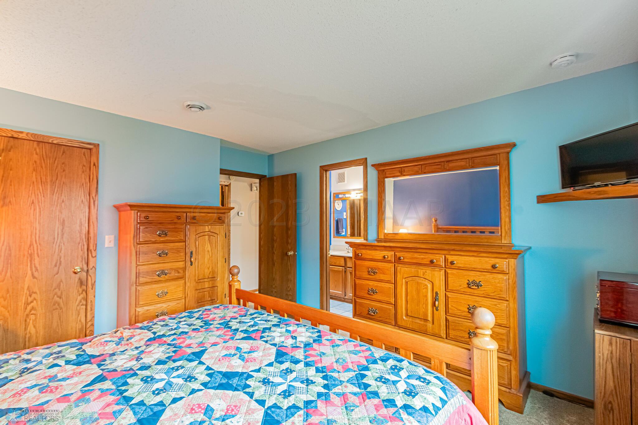 Master_Bedroom_3