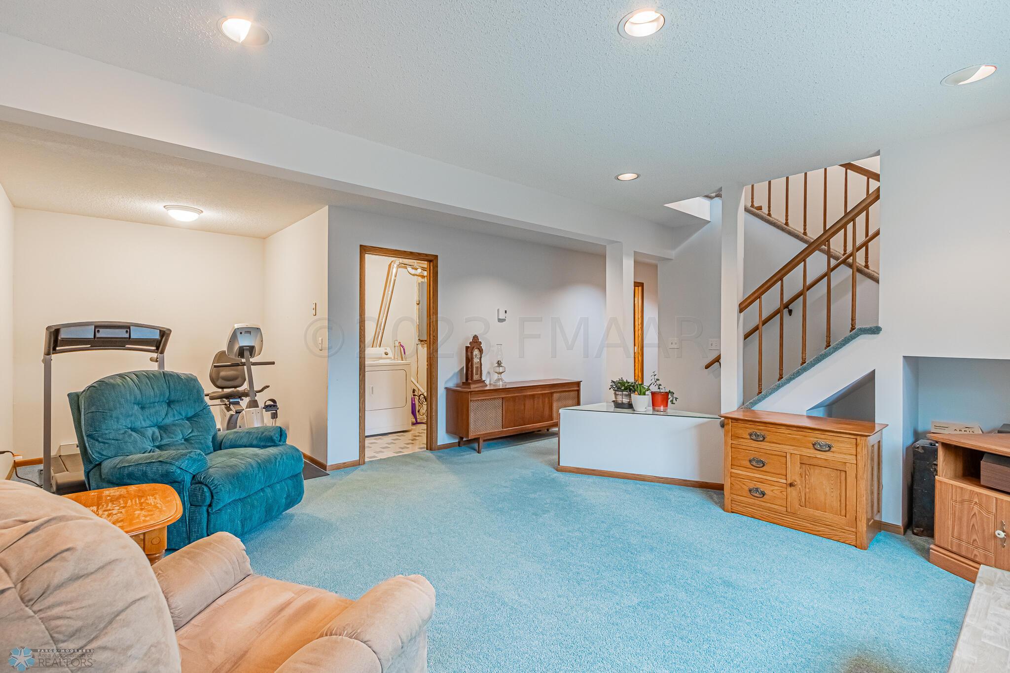 Family_Room_2