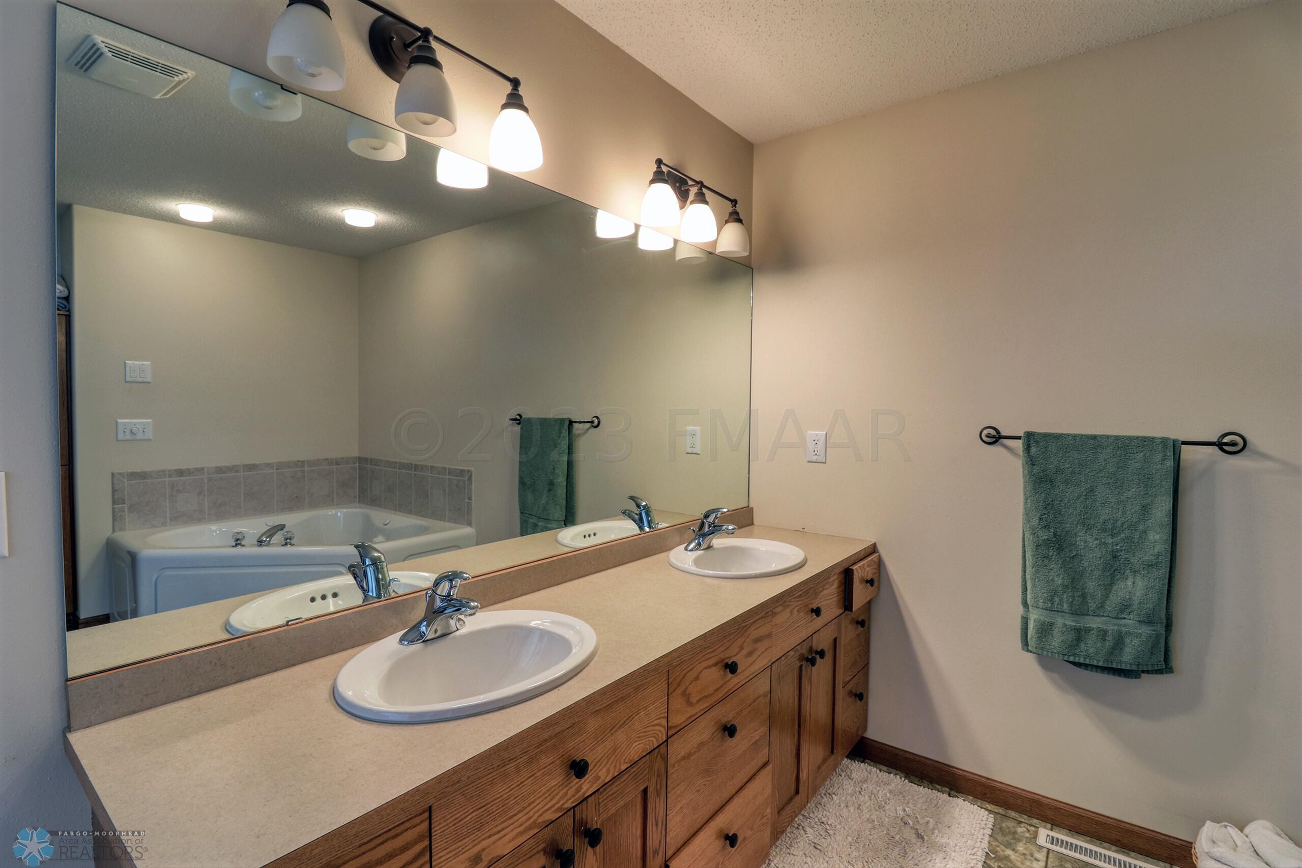 MasterBath1_2