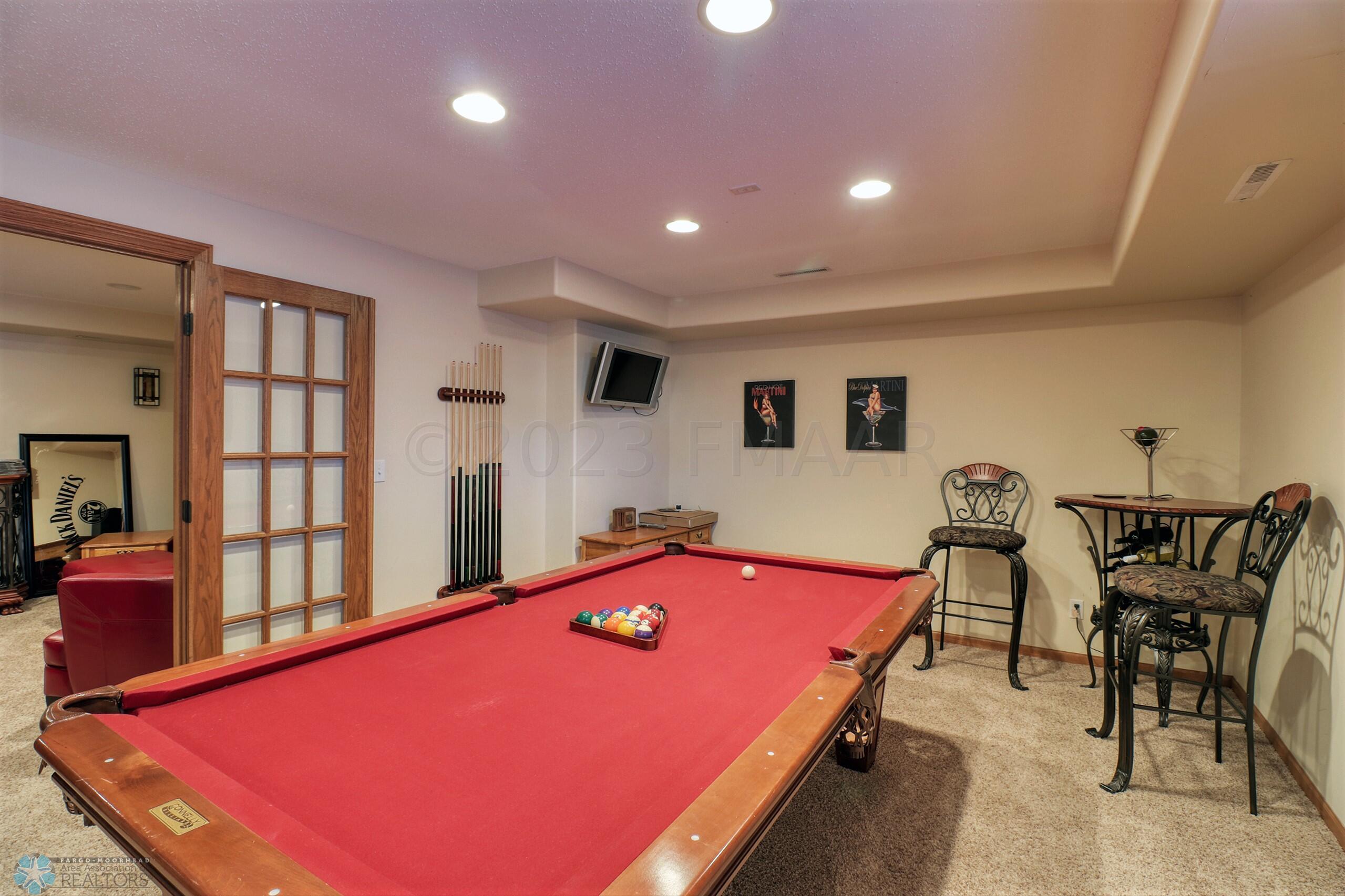 BasementLiving1_1