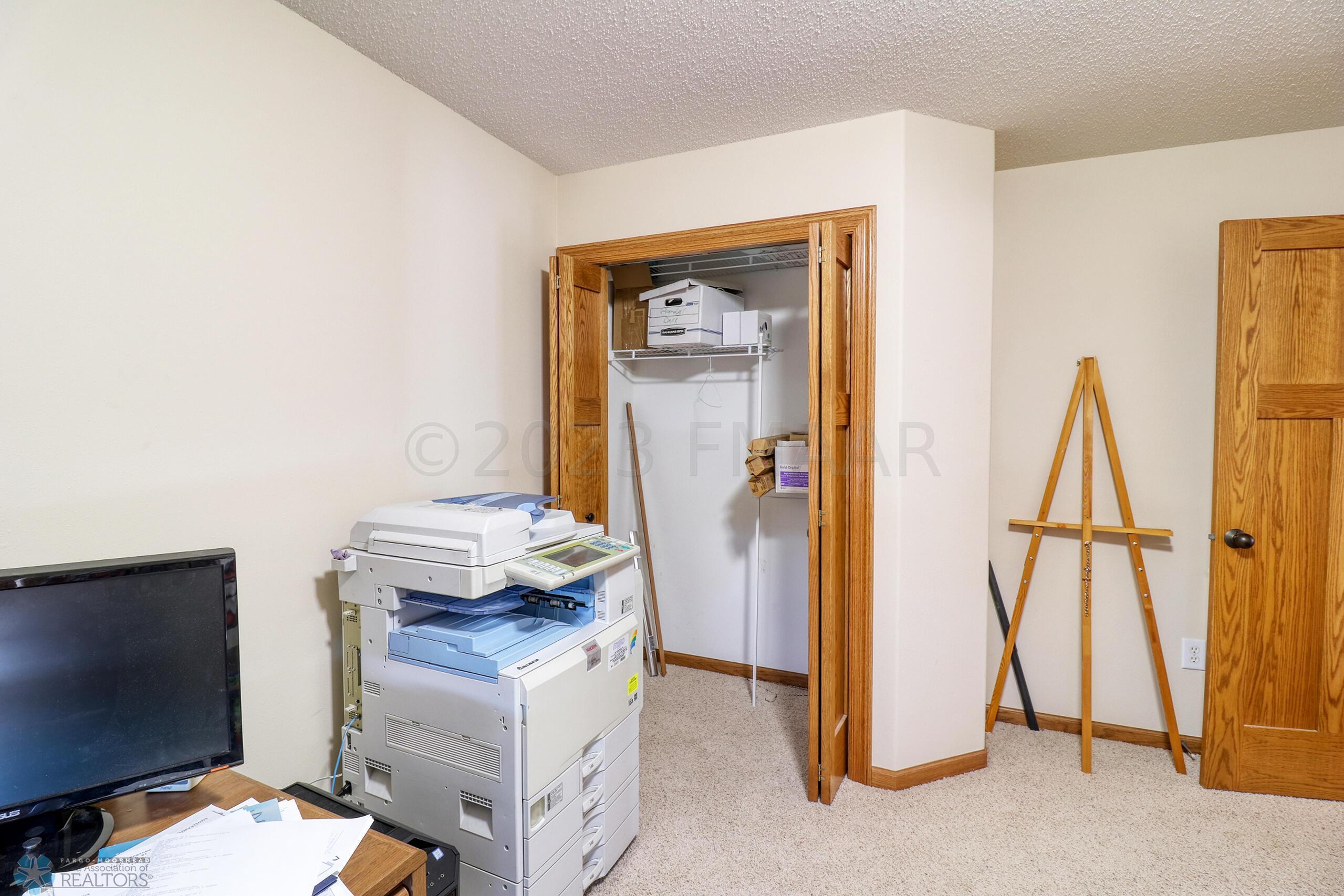 Bedroom2_2