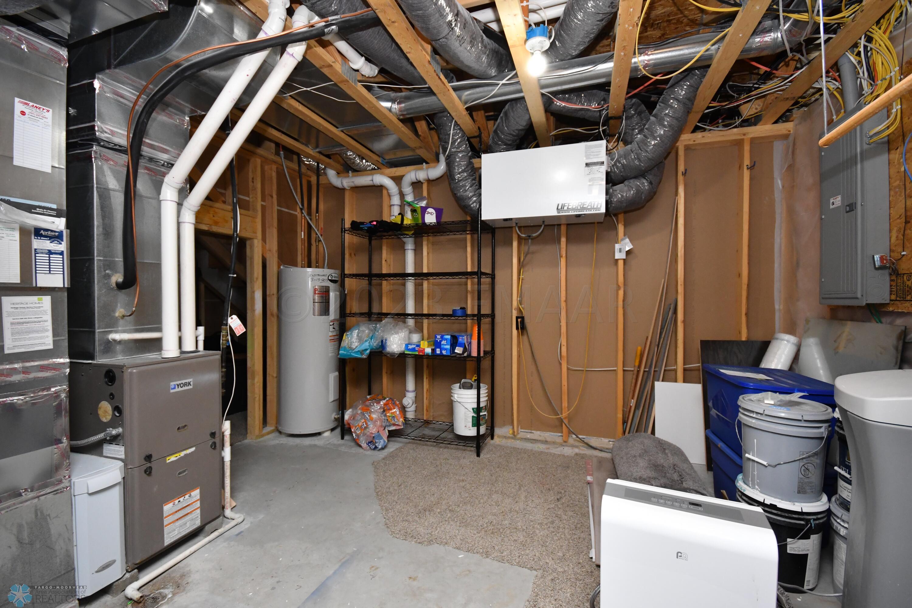3929 14th St W West Fargo