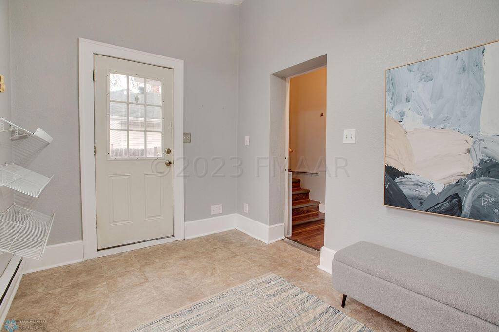 1415_8th_Ave_S-26