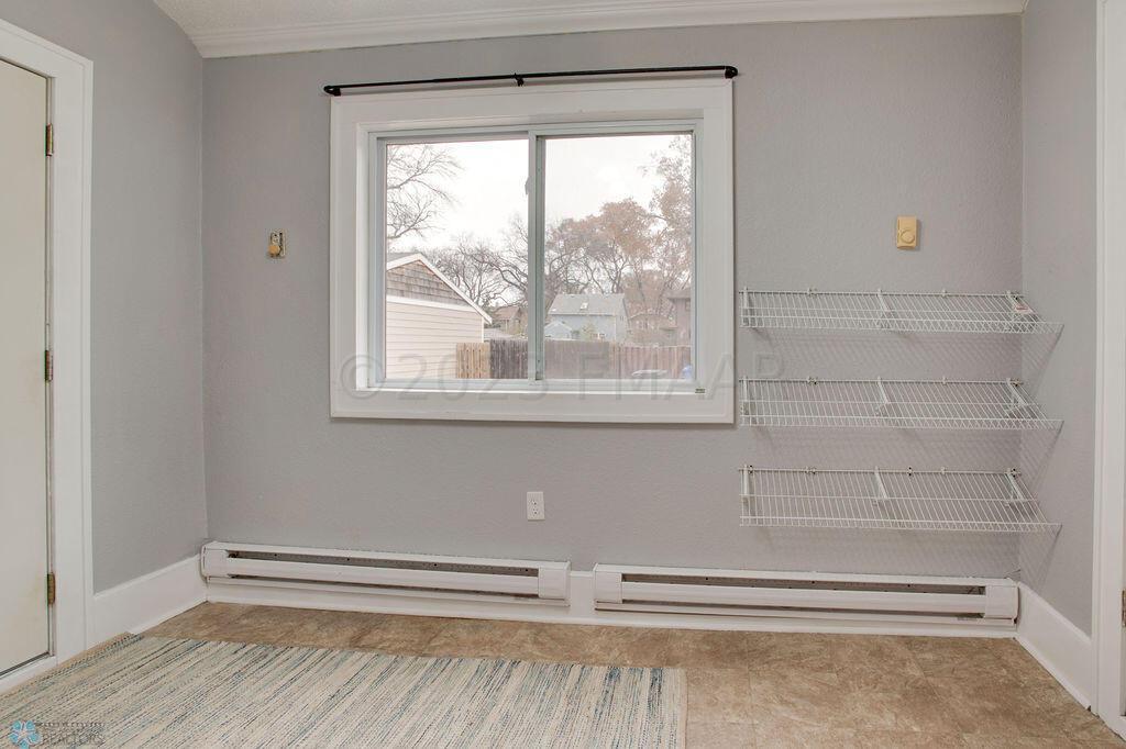 1415_8th_Ave_S-25