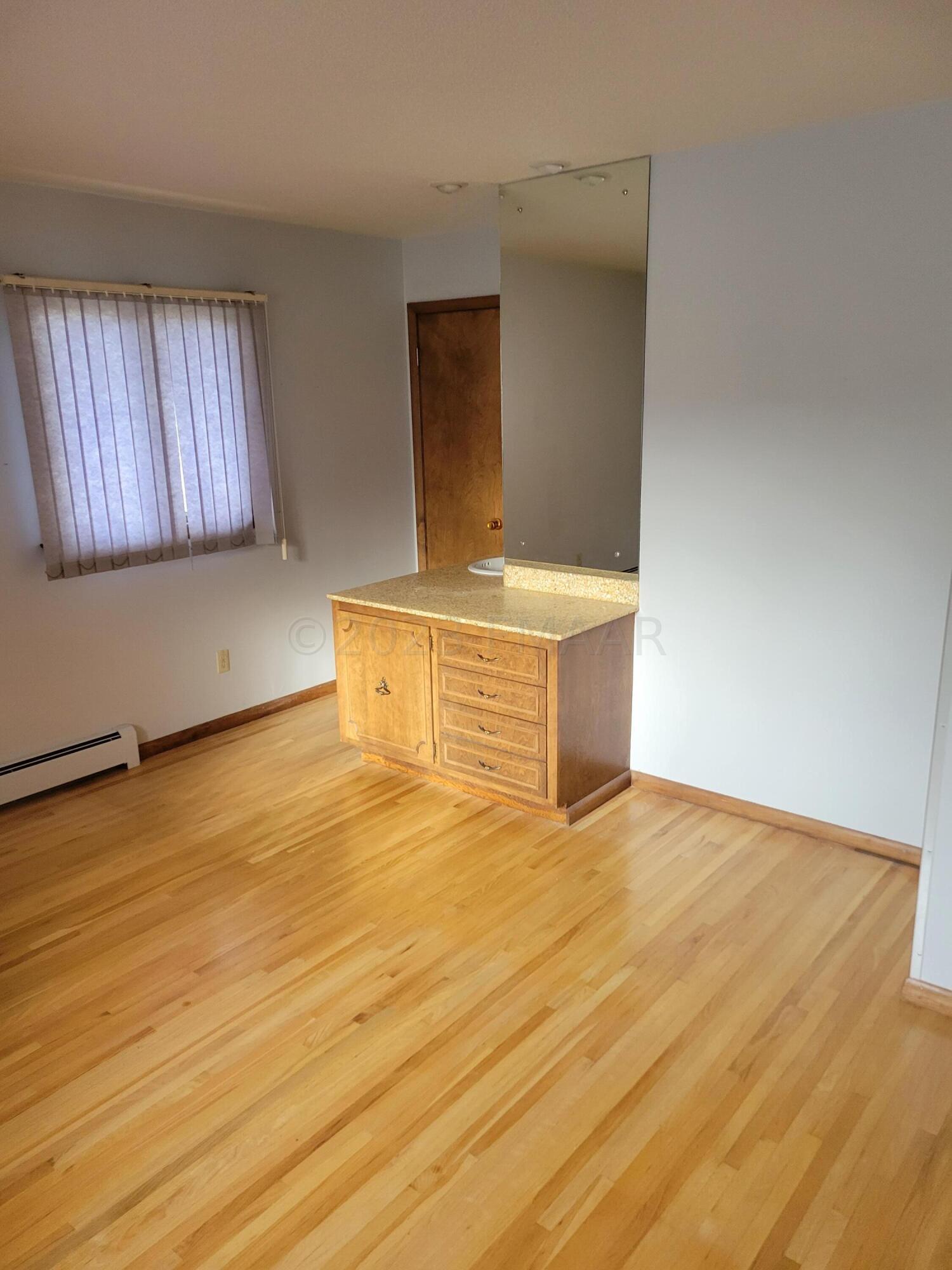 primary bdrm vanity