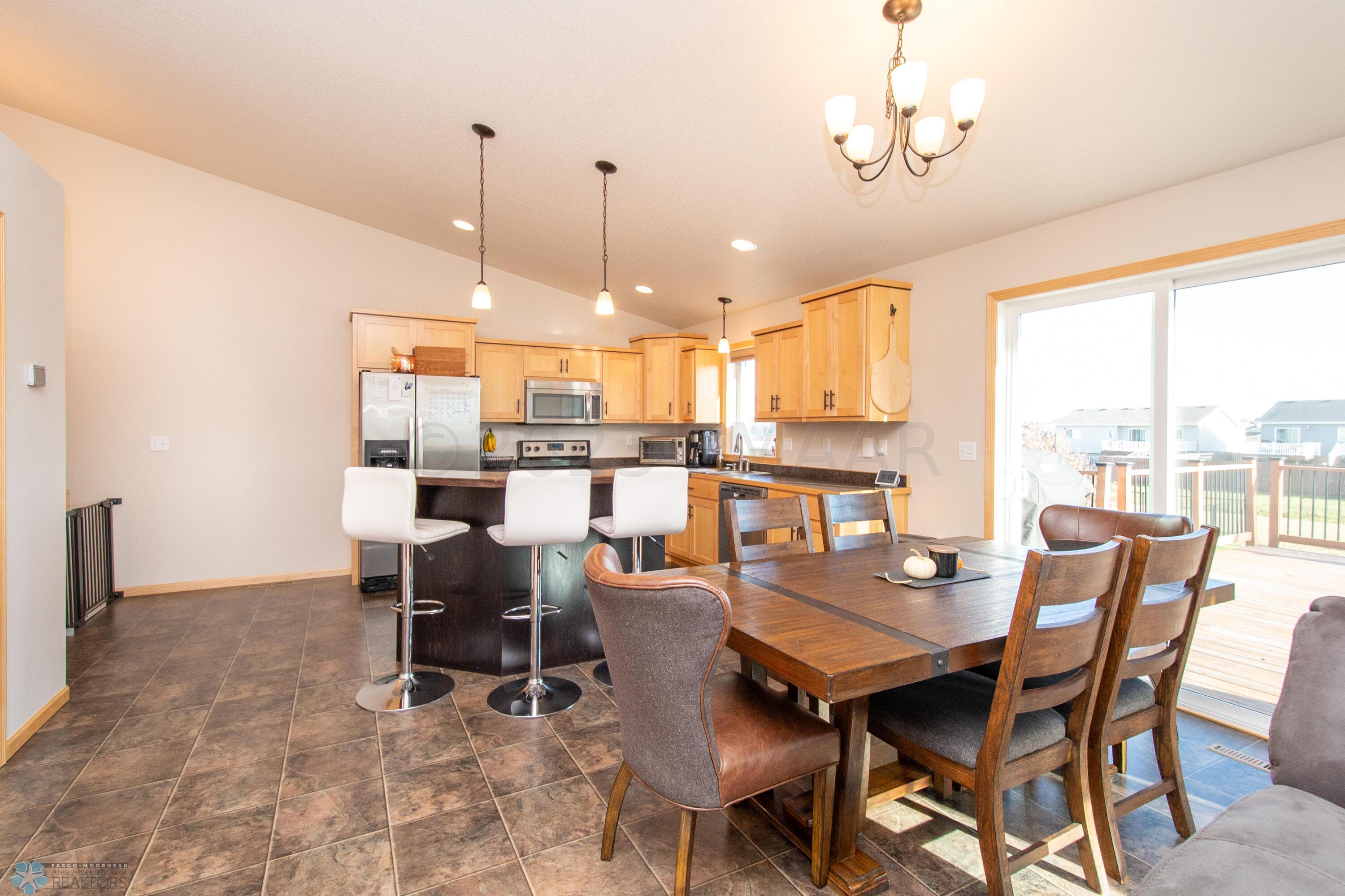 Kitchen/Dining