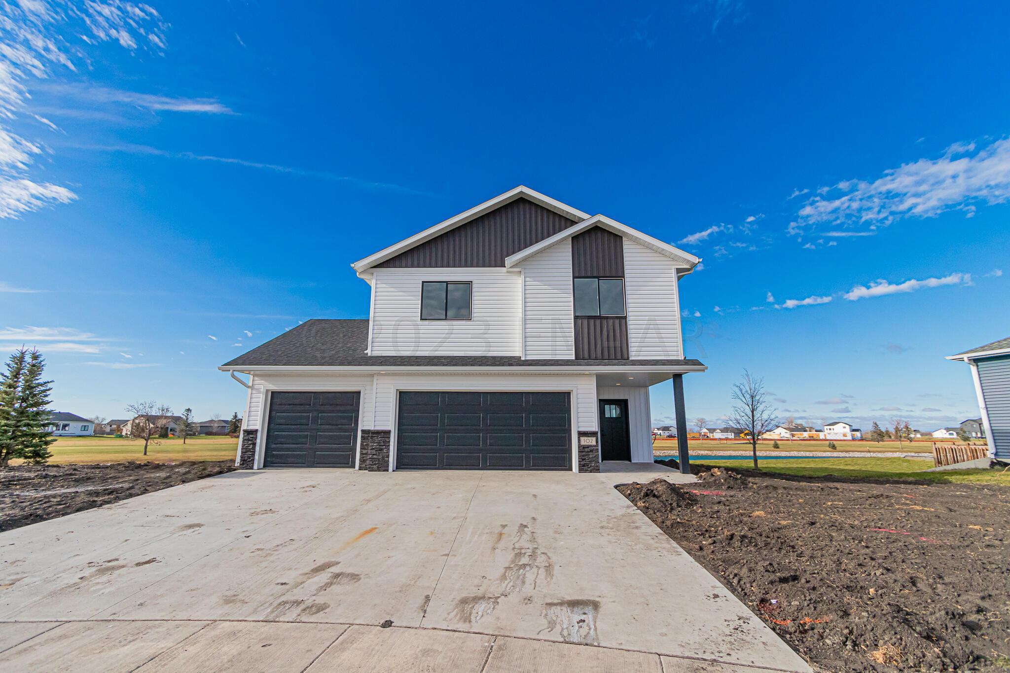 102 Lindsey Court, Mapleton, ND 58059-38