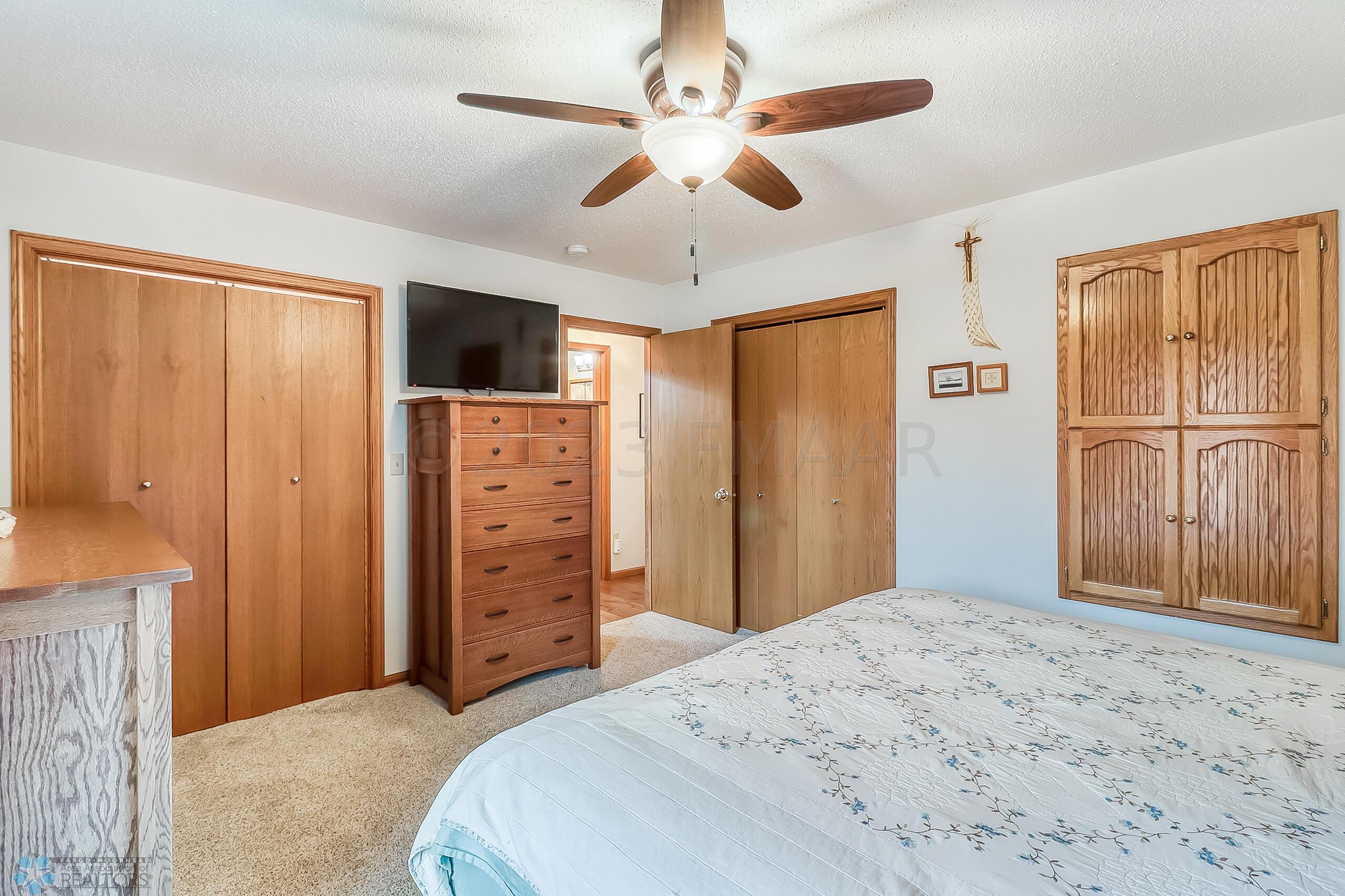 Primary Bedroom1_1