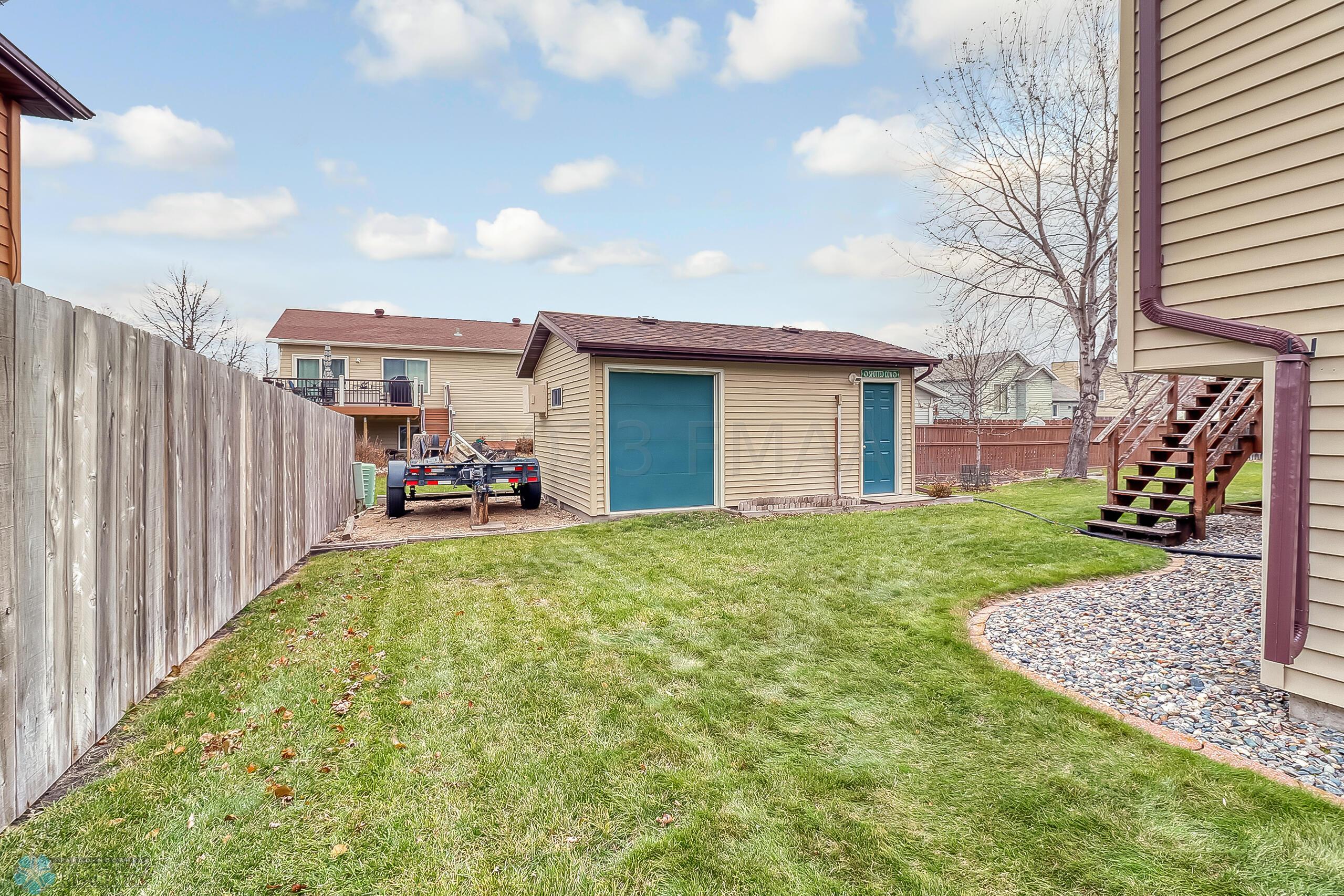Backyard1_2