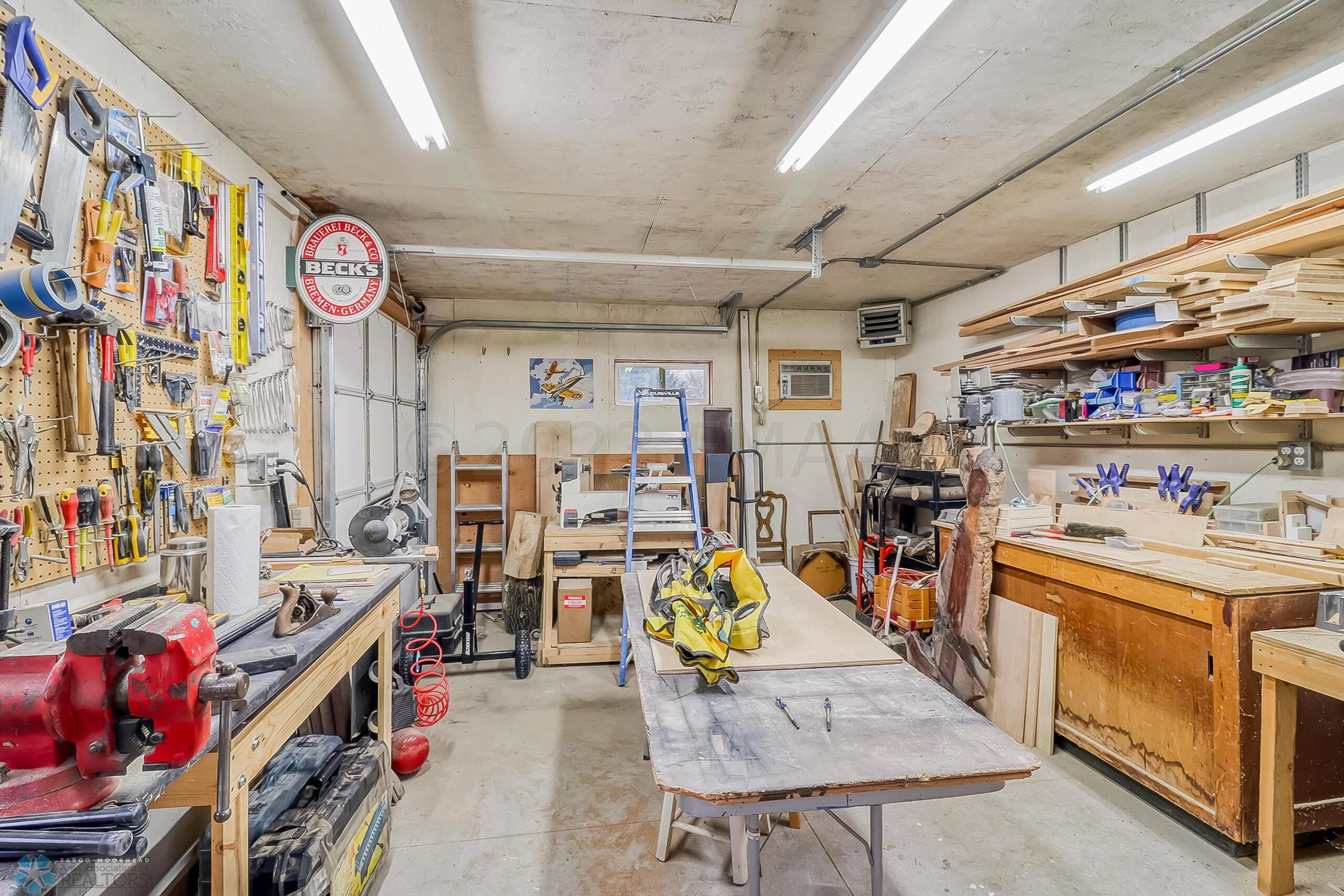 Backyard_shed_interior1_3