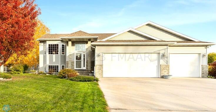 Property photo for 405 MARIANN Lane, Dilworth, MN 56529