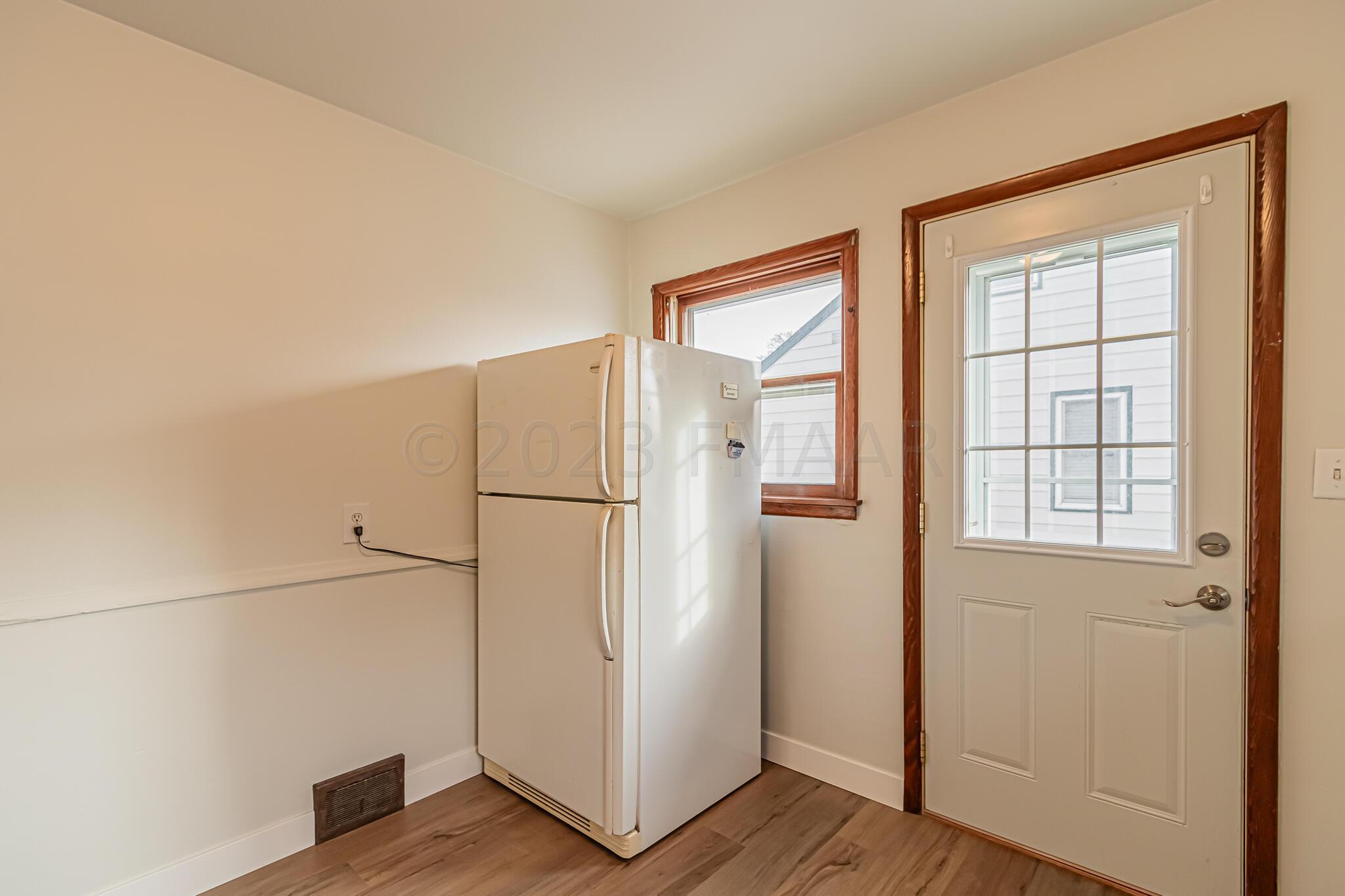 113 4 Avenue W, West Fargo, ND 58078-03
