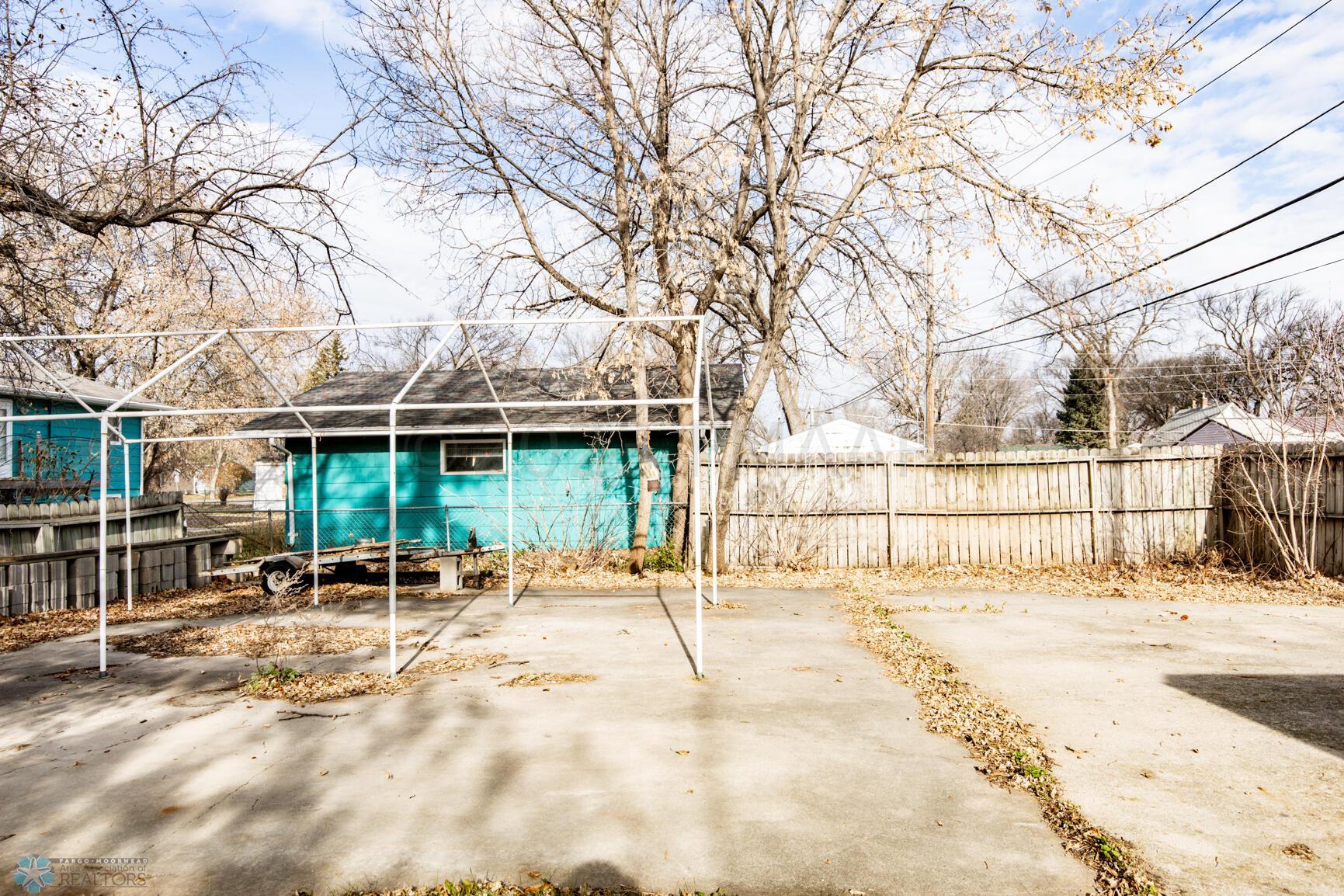 Parking Slab/Large Patio