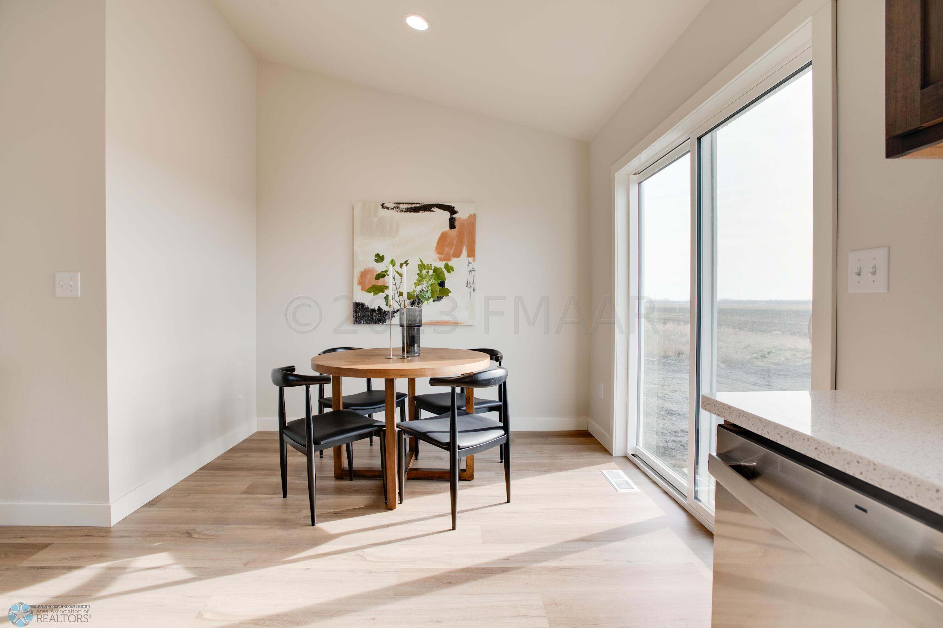 2982_74TH_AVE_S_STAGED-5