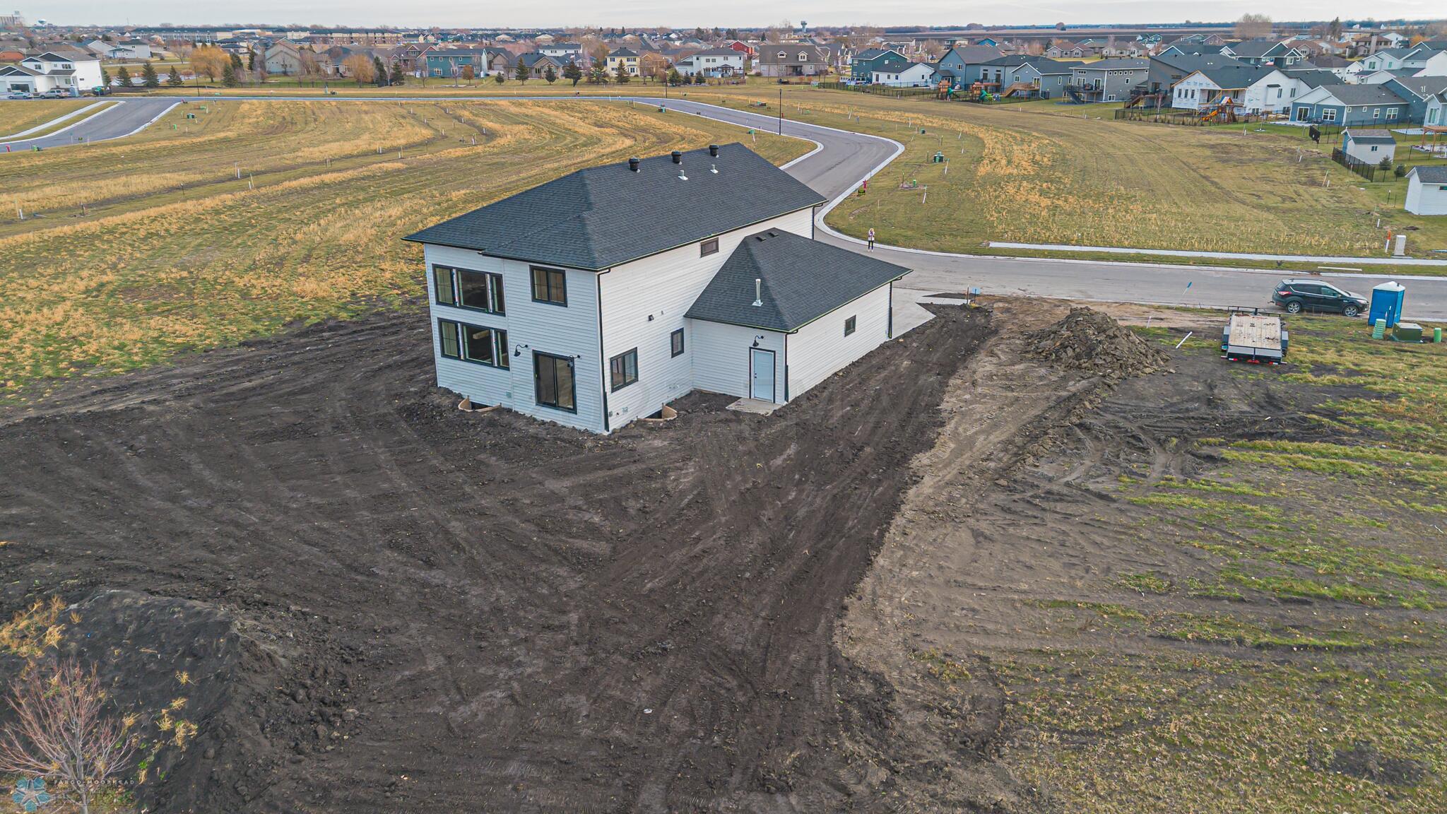 4843 4th St S, Moorhead, MN 56560-47