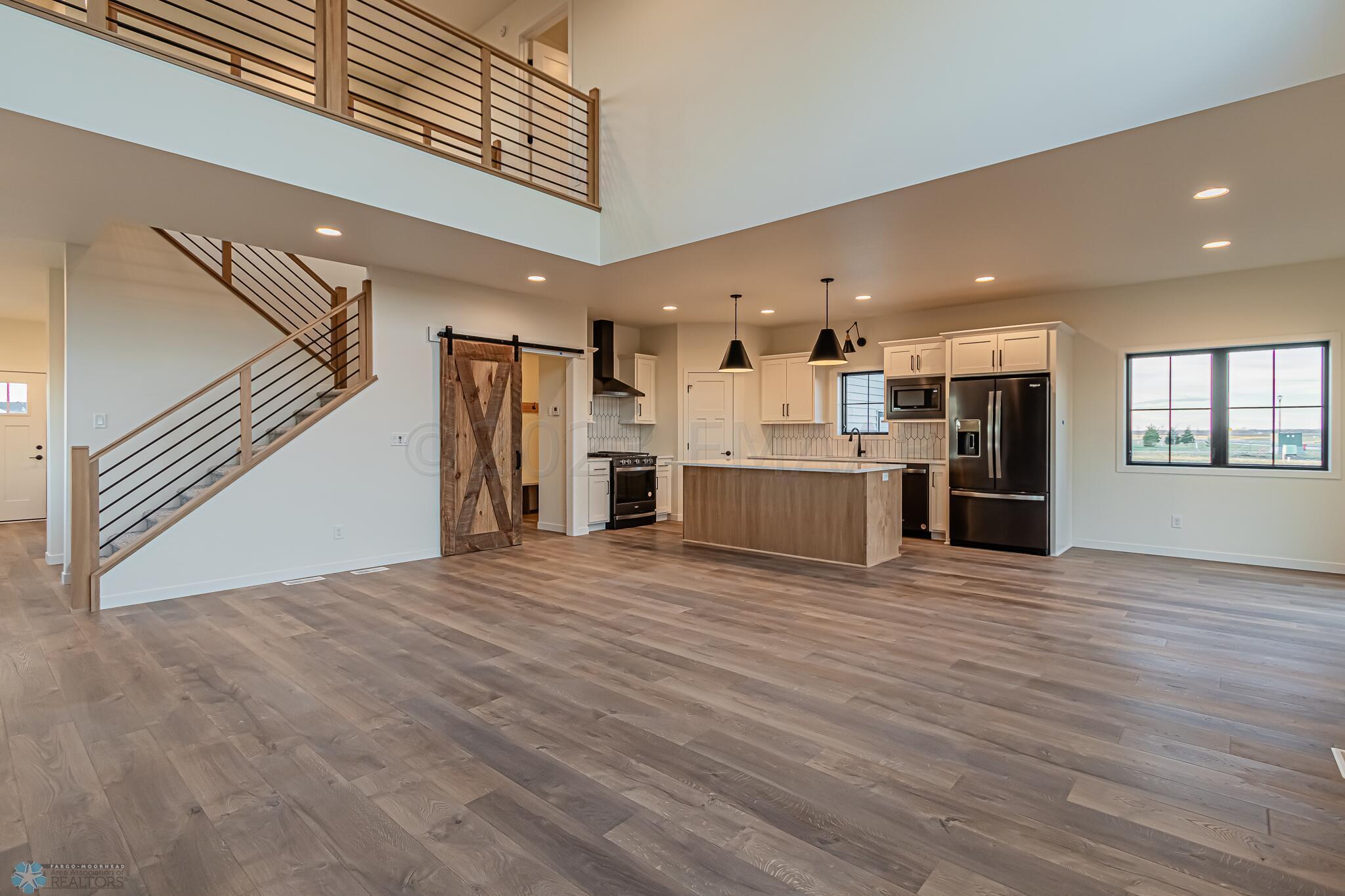 4843 4th St S, Moorhead, MN 56560-23